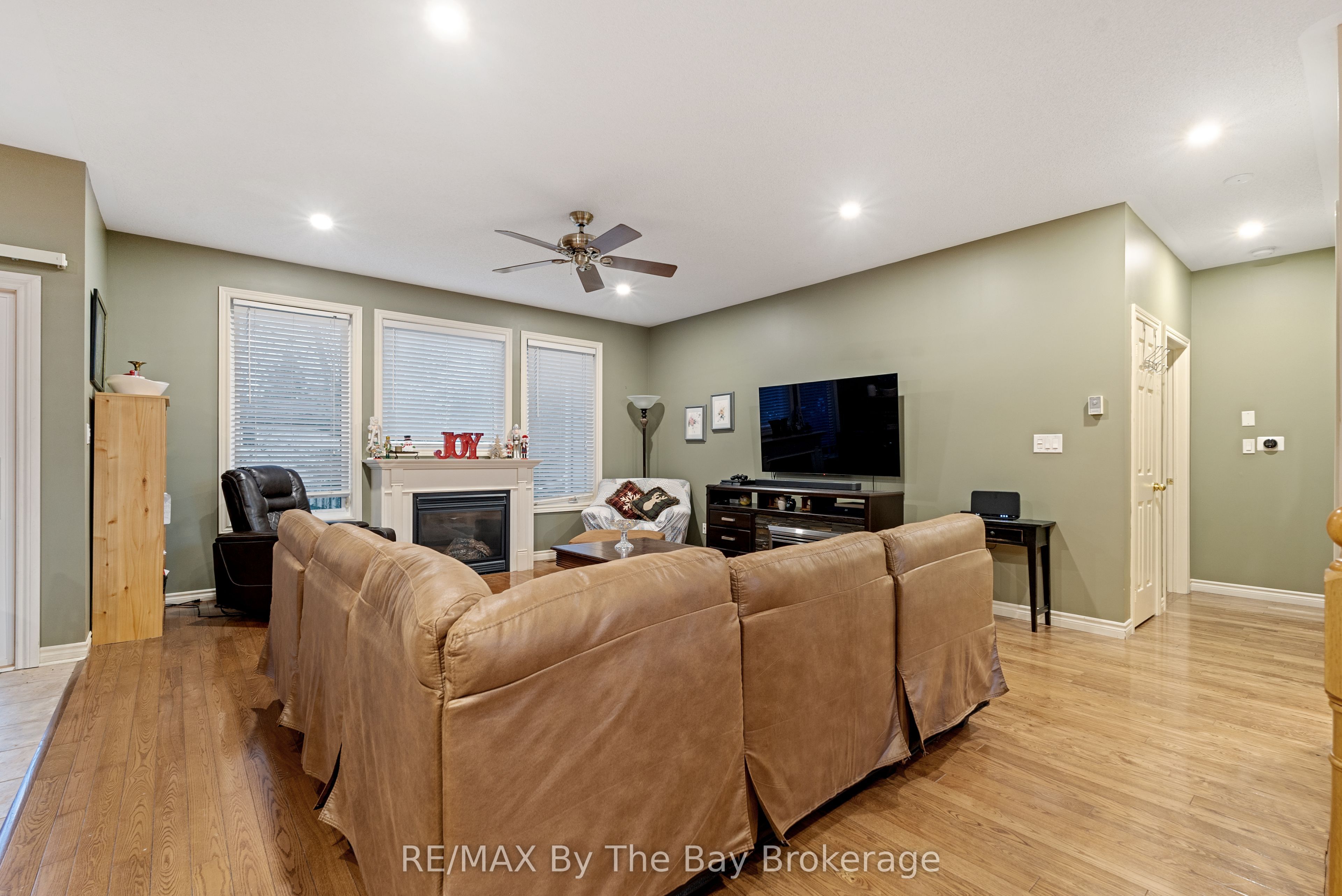 6 Deerrun Place Property Photo 5