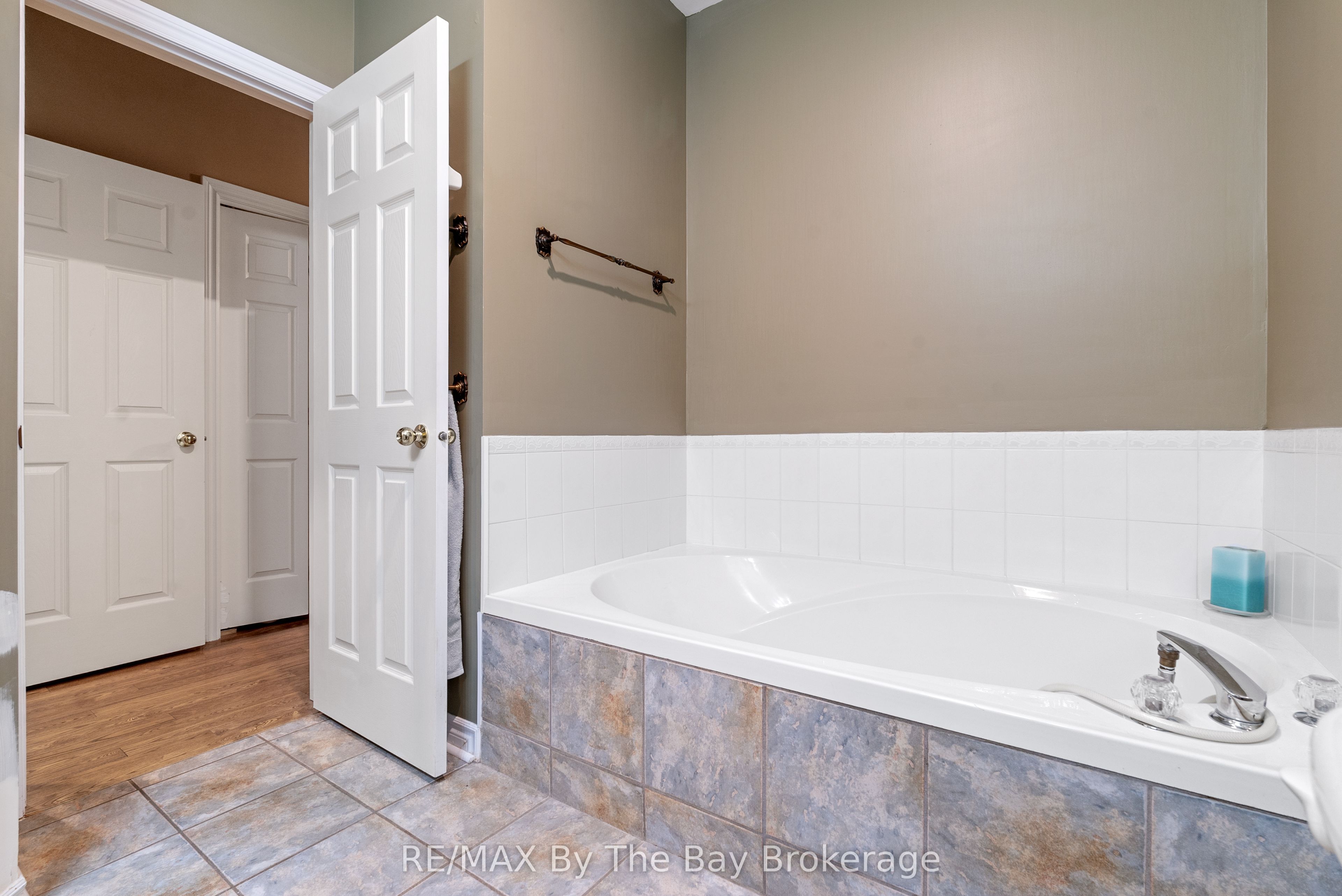 6 Deerrun Place Property Photo 16