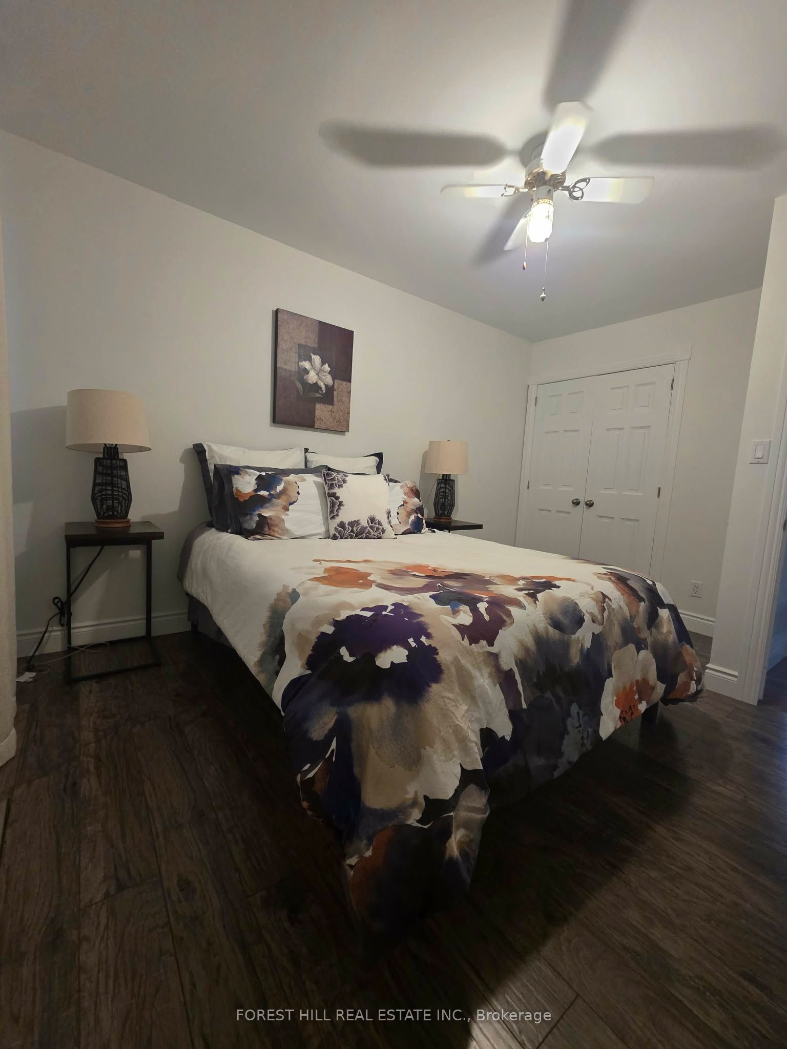 859 Lakeshore Road E Property Photo 15
