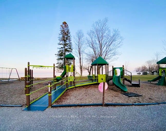 859 Lakeshore Road E Property Photo 41