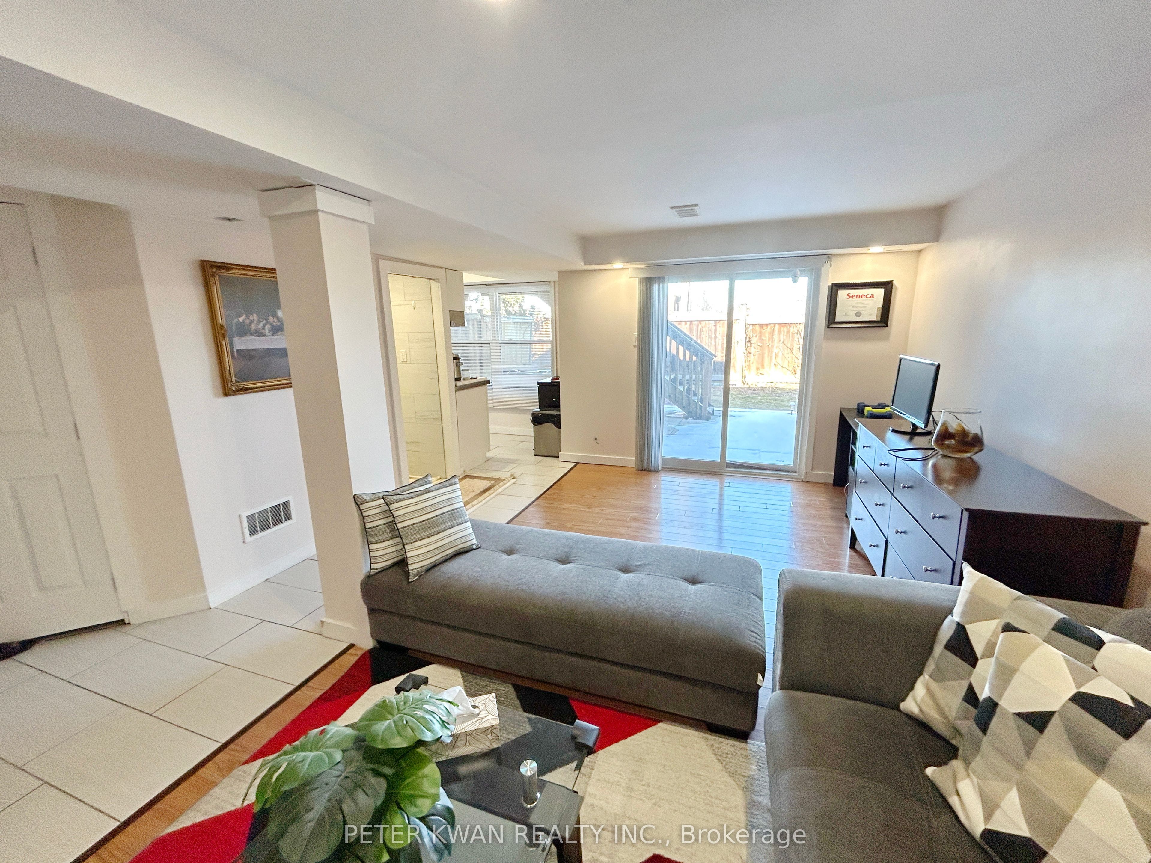 120 D'ambrosio Drive 21 Property Photo 20
