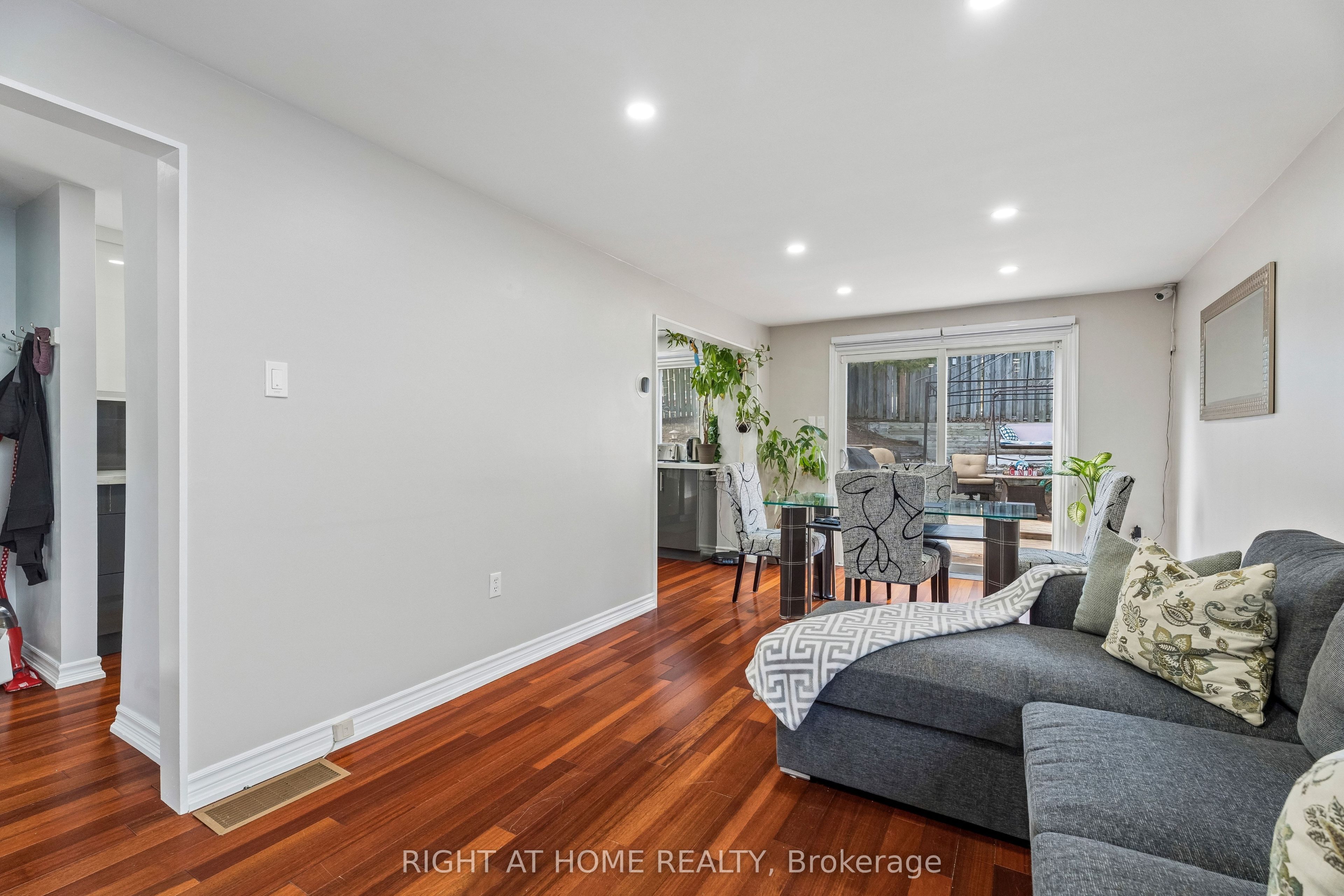 56 Hemingway Crescent Property Photo 10