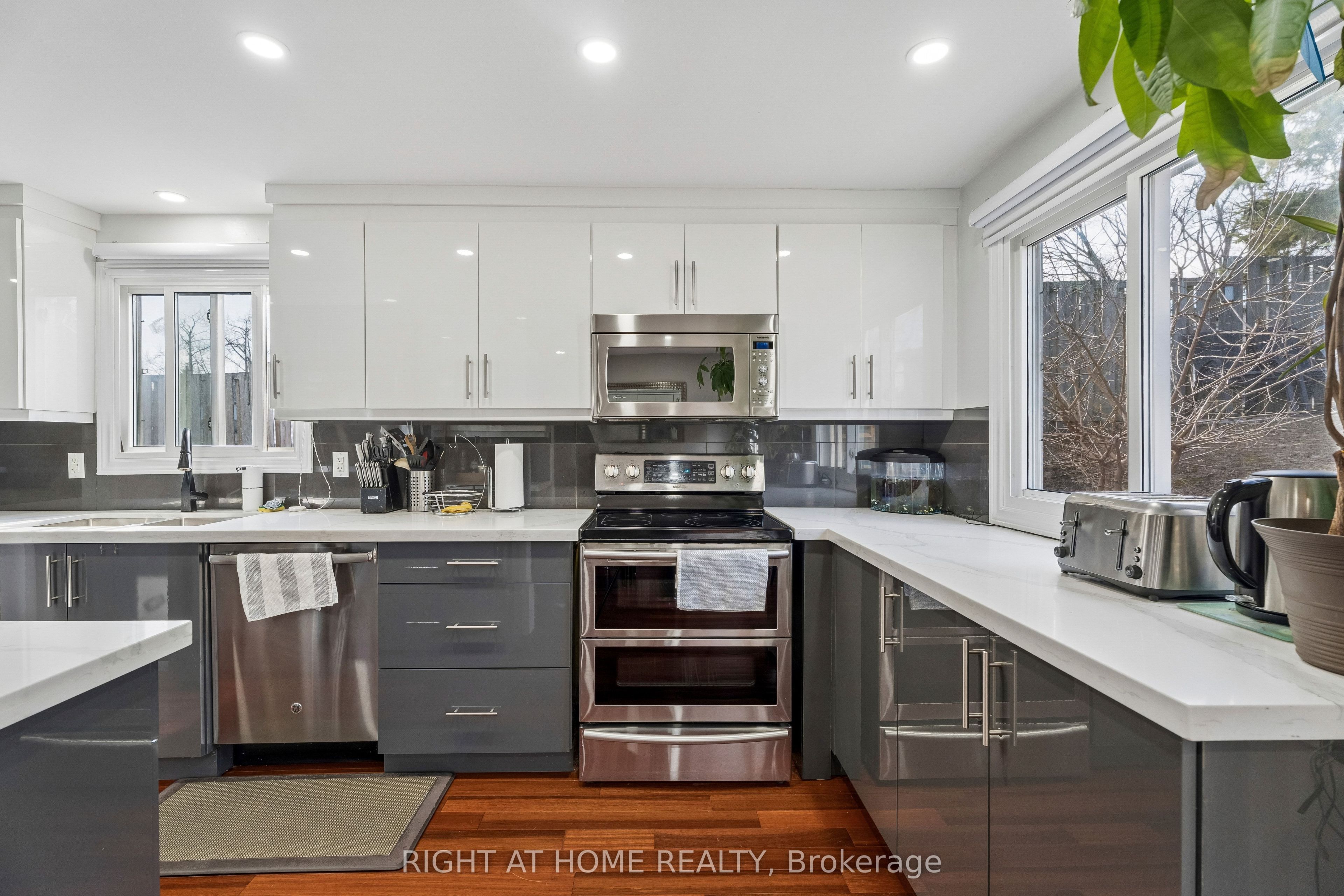 56 Hemingway Crescent Property Photo 15