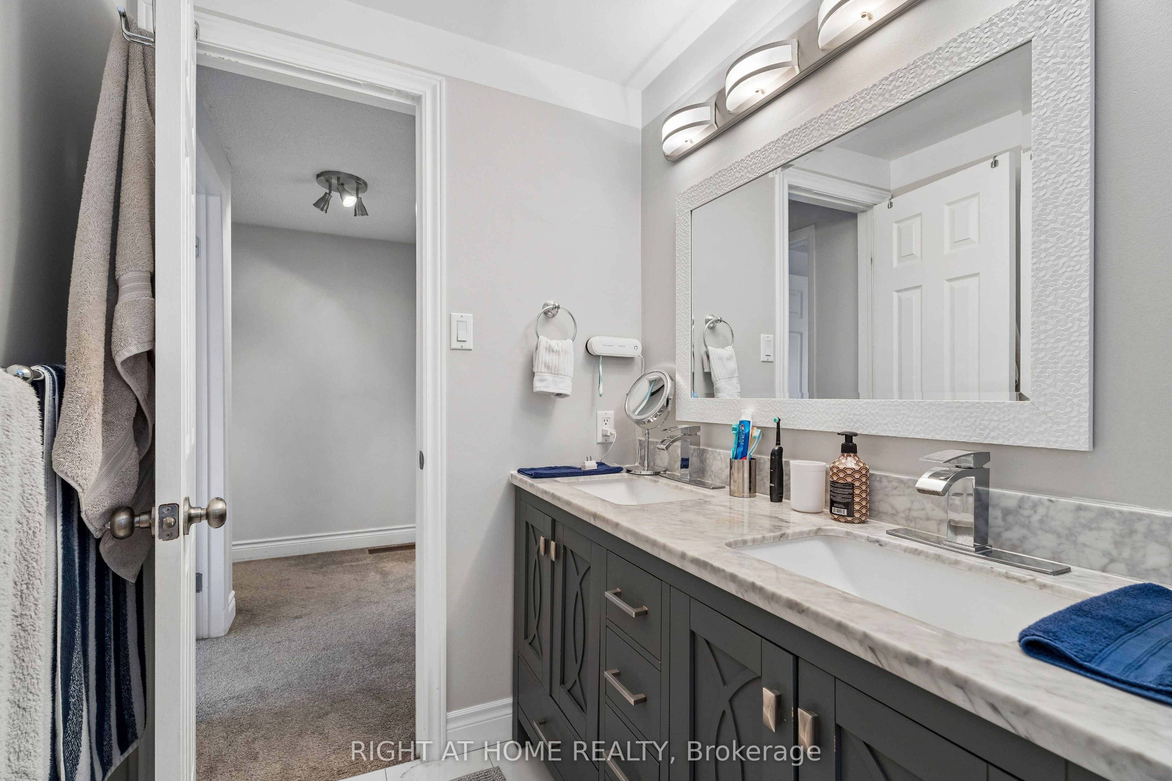 56 Hemingway Crescent Property Photo 25