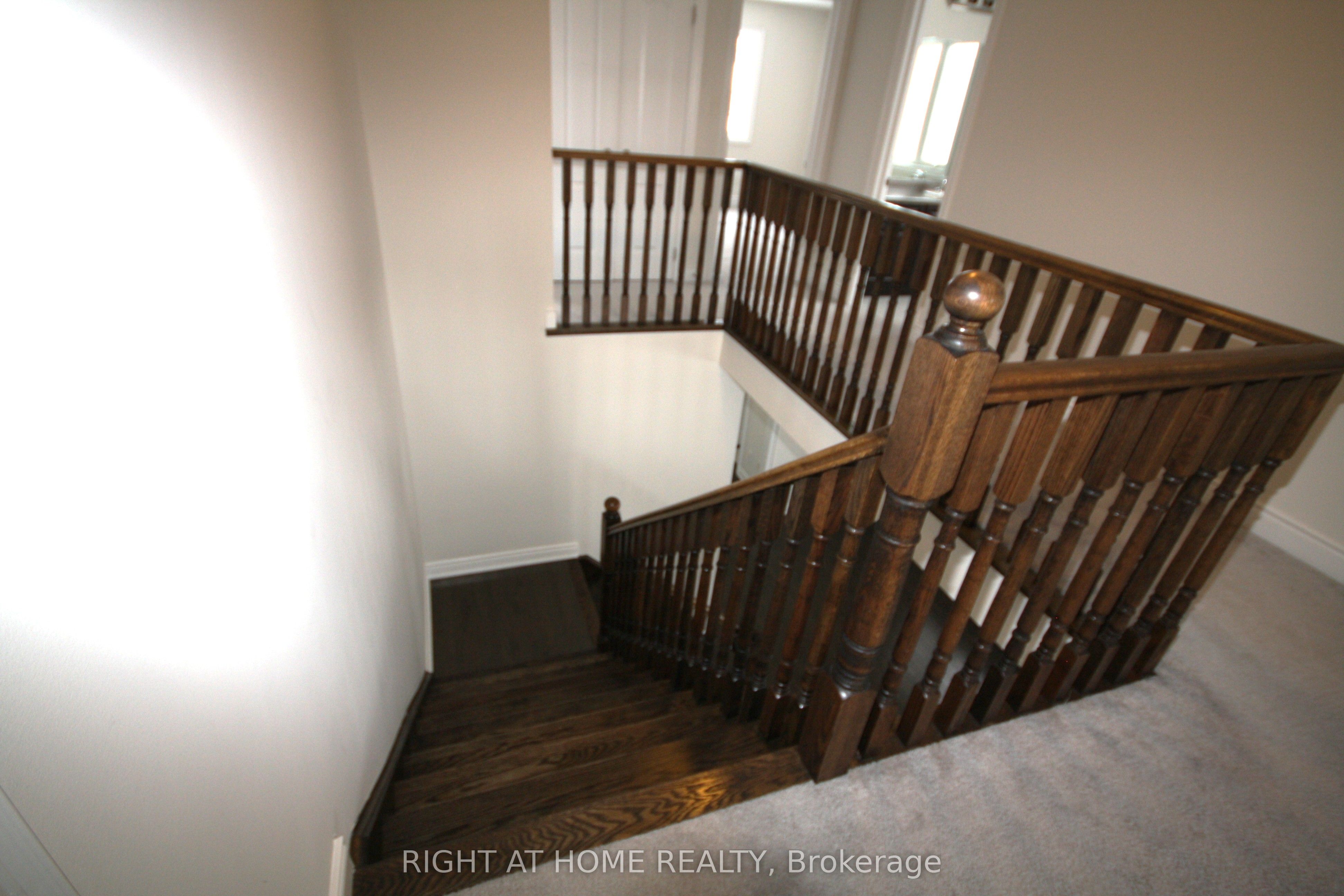 66 White Crescent Property Photo 23