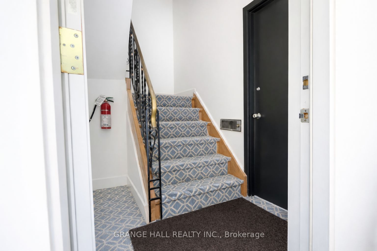 235 Canice Street Property Photo 6