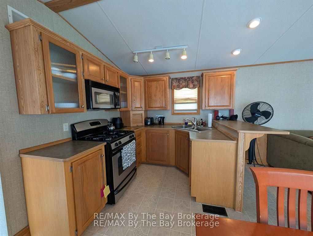5 Chippewa Trail Property Photo 7