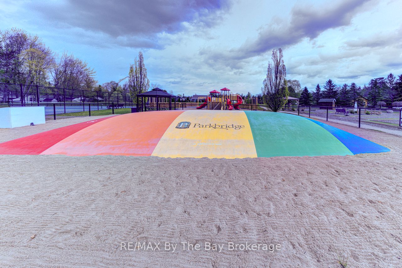 85 Theme Park Drive 75 Property Photo 10