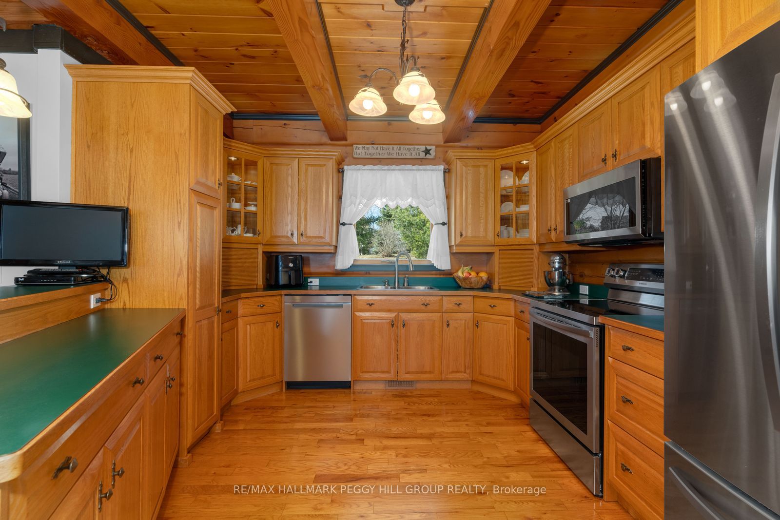 8886 County Road 91 Property Photo 7
