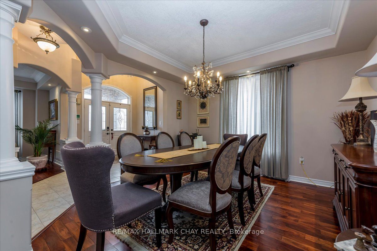 30 Birkhall Place N Property Photo 4