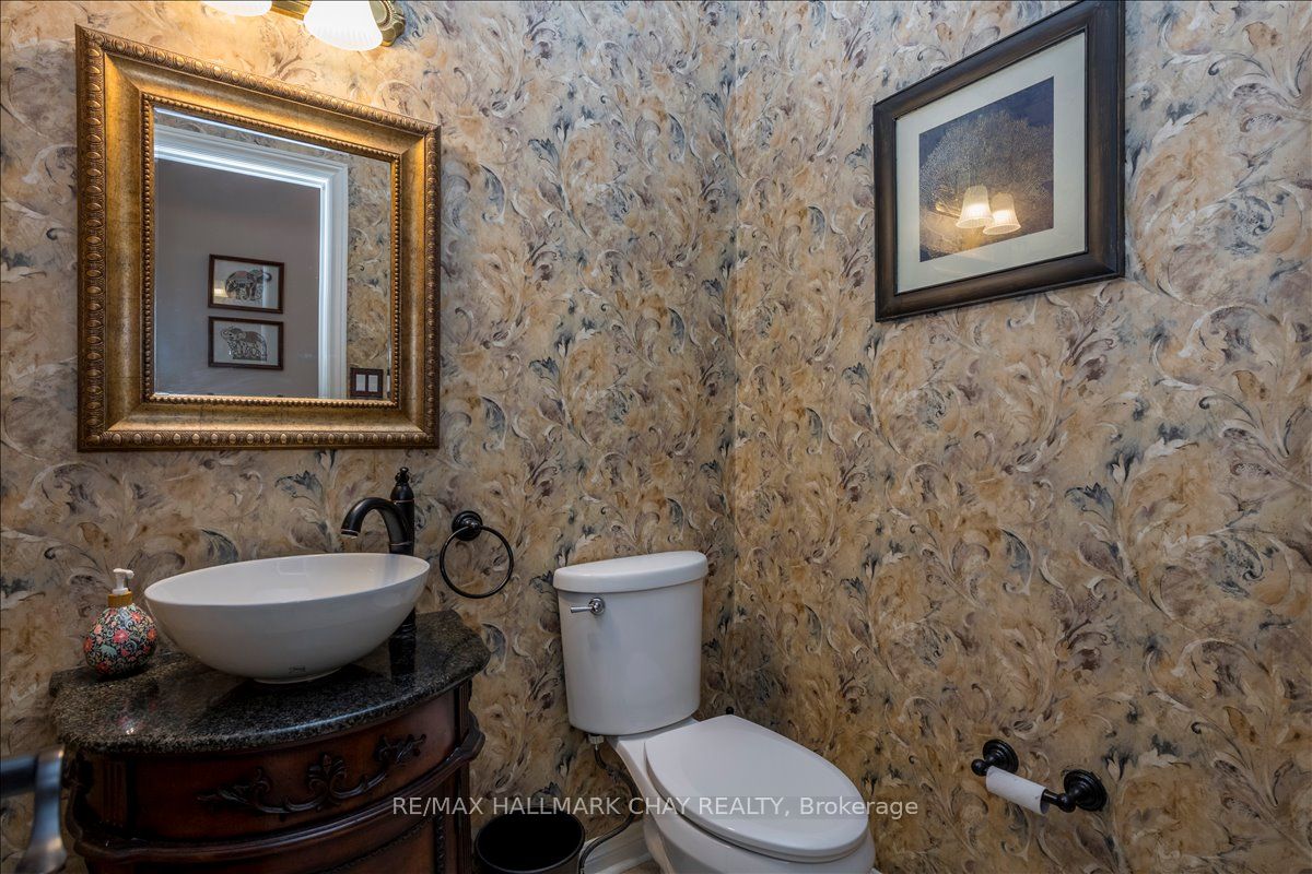 30 Birkhall Place N Property Photo 16