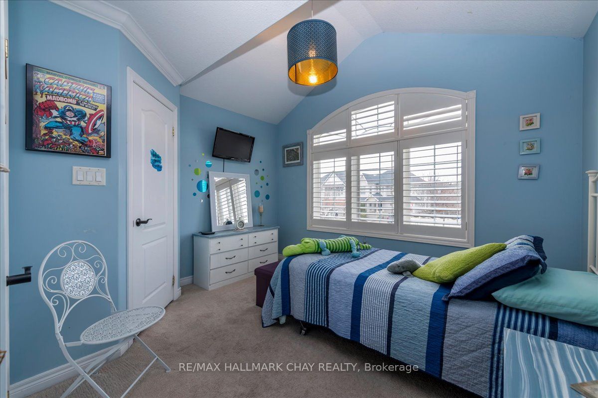 30 Birkhall Place N Property Photo 31