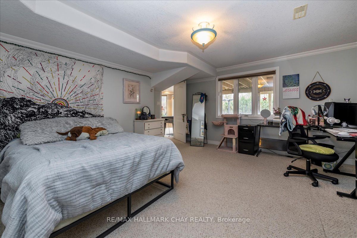 30 Birkhall Place N Property Photo 37