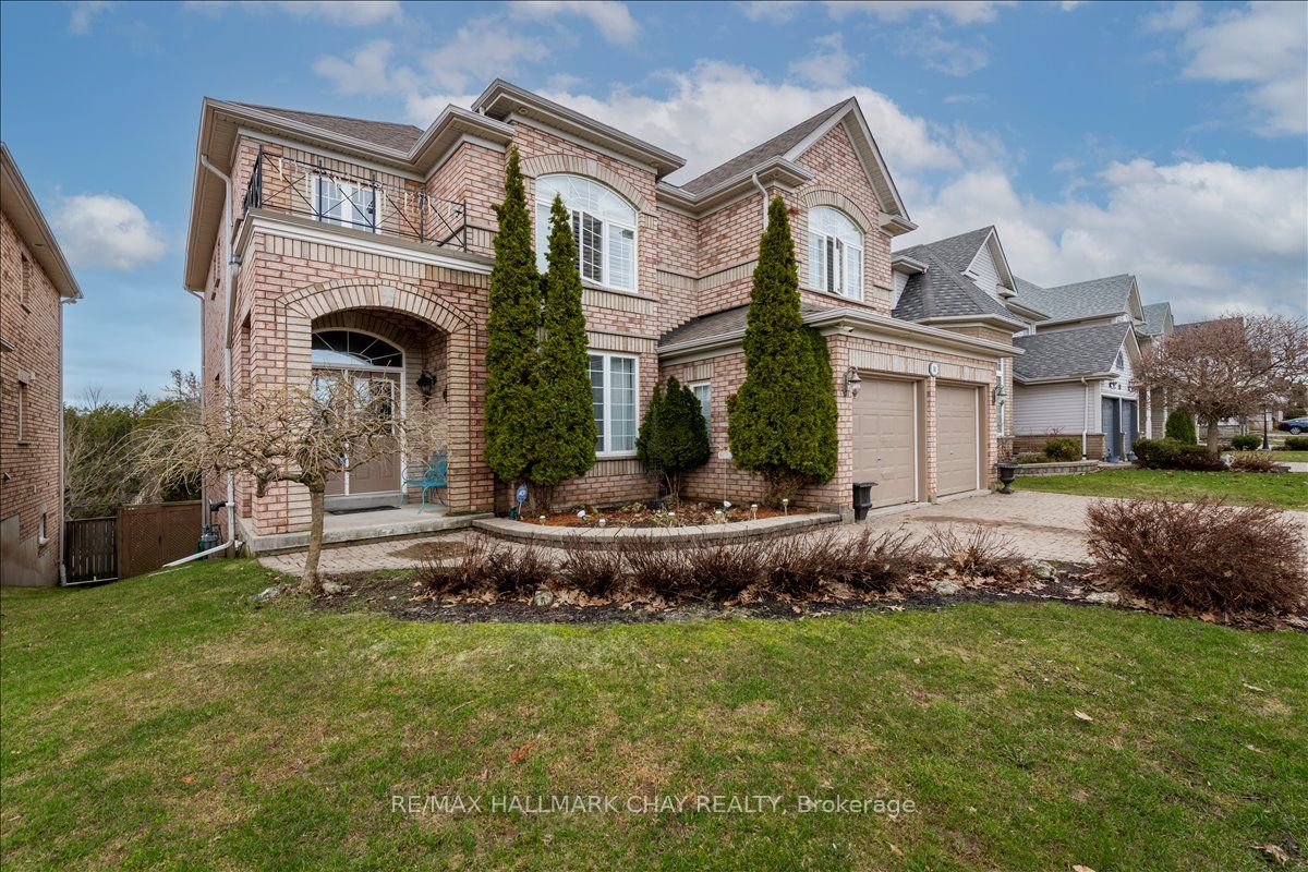 30 Birkhall Place N Property Photo 44