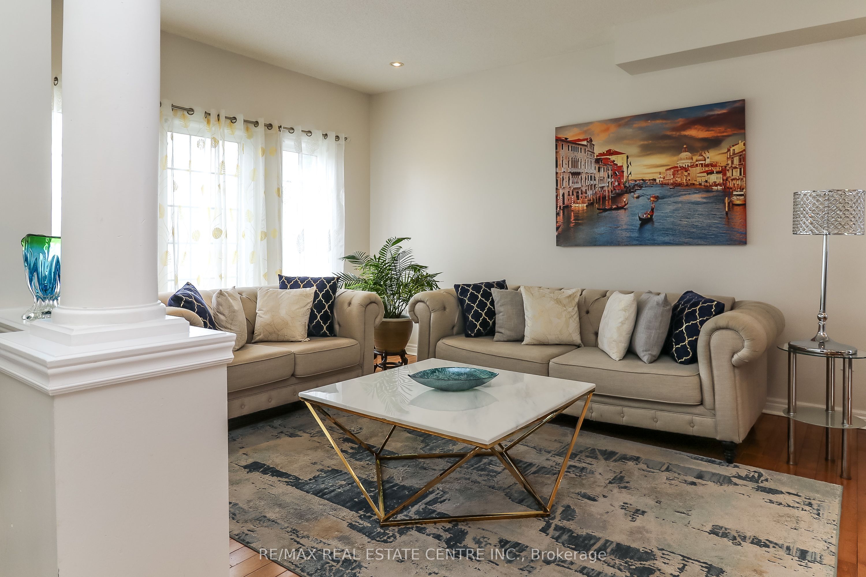 1 Sandringham Drive Property Photo 5