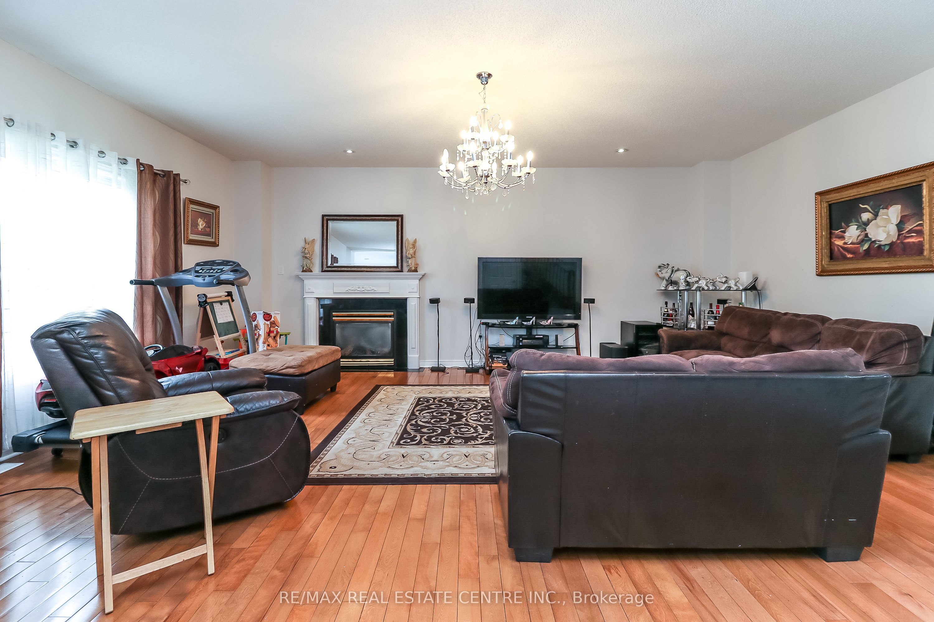 1 Sandringham Drive Property Photo 16