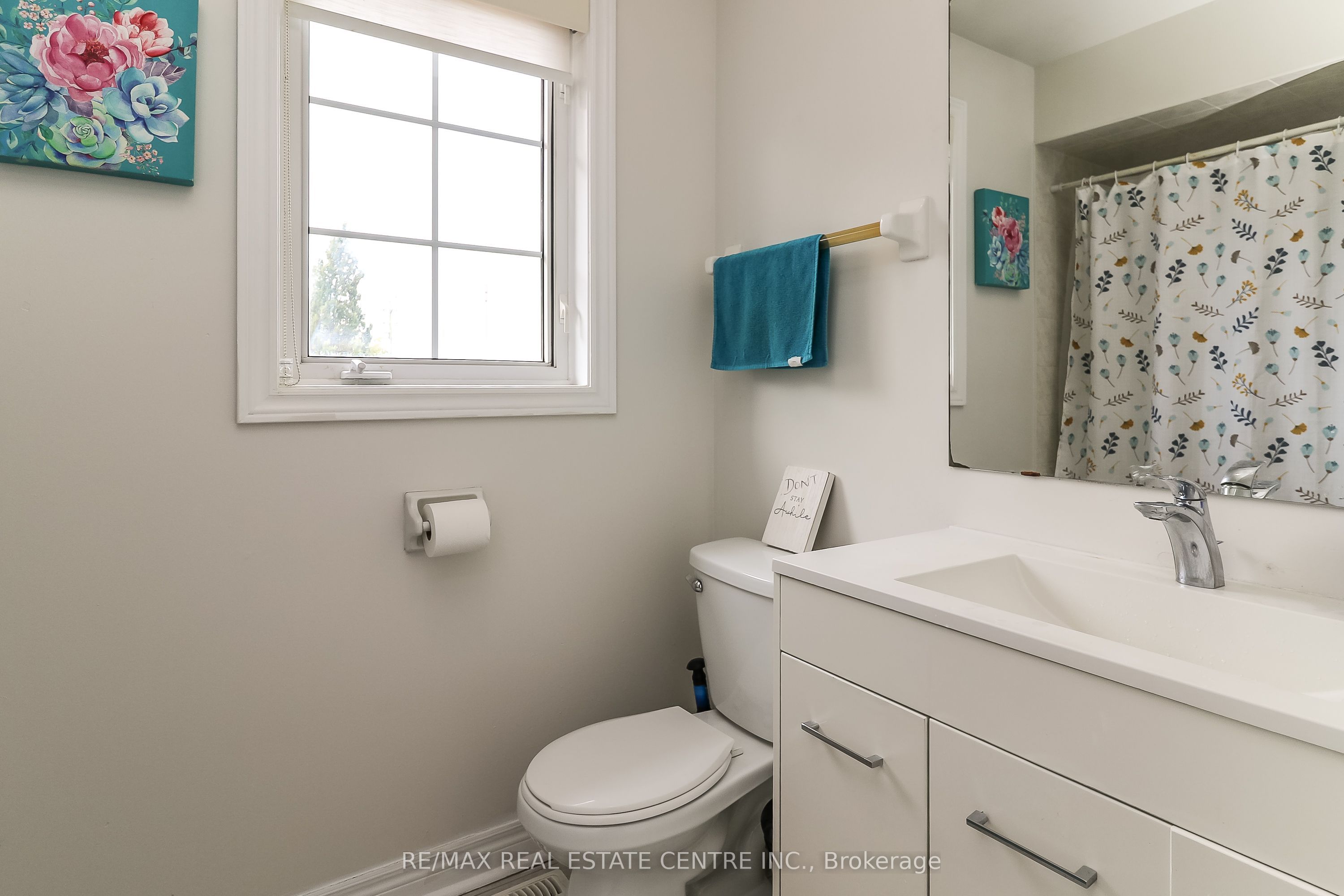 1 Sandringham Drive Property Photo 32
