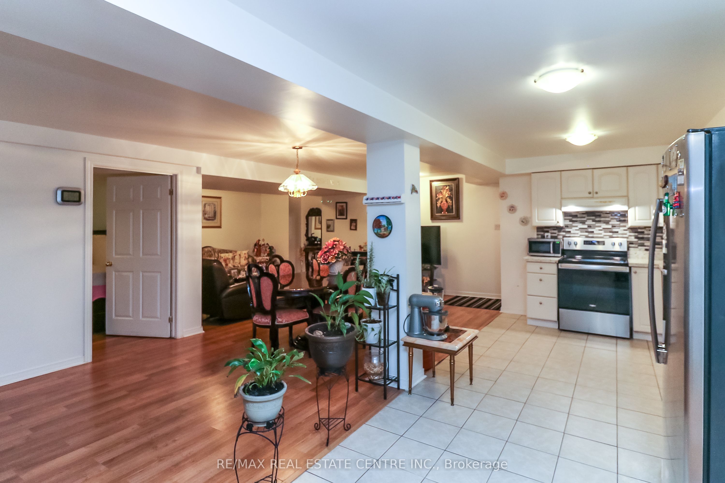 1 Sandringham Drive Property Photo 35