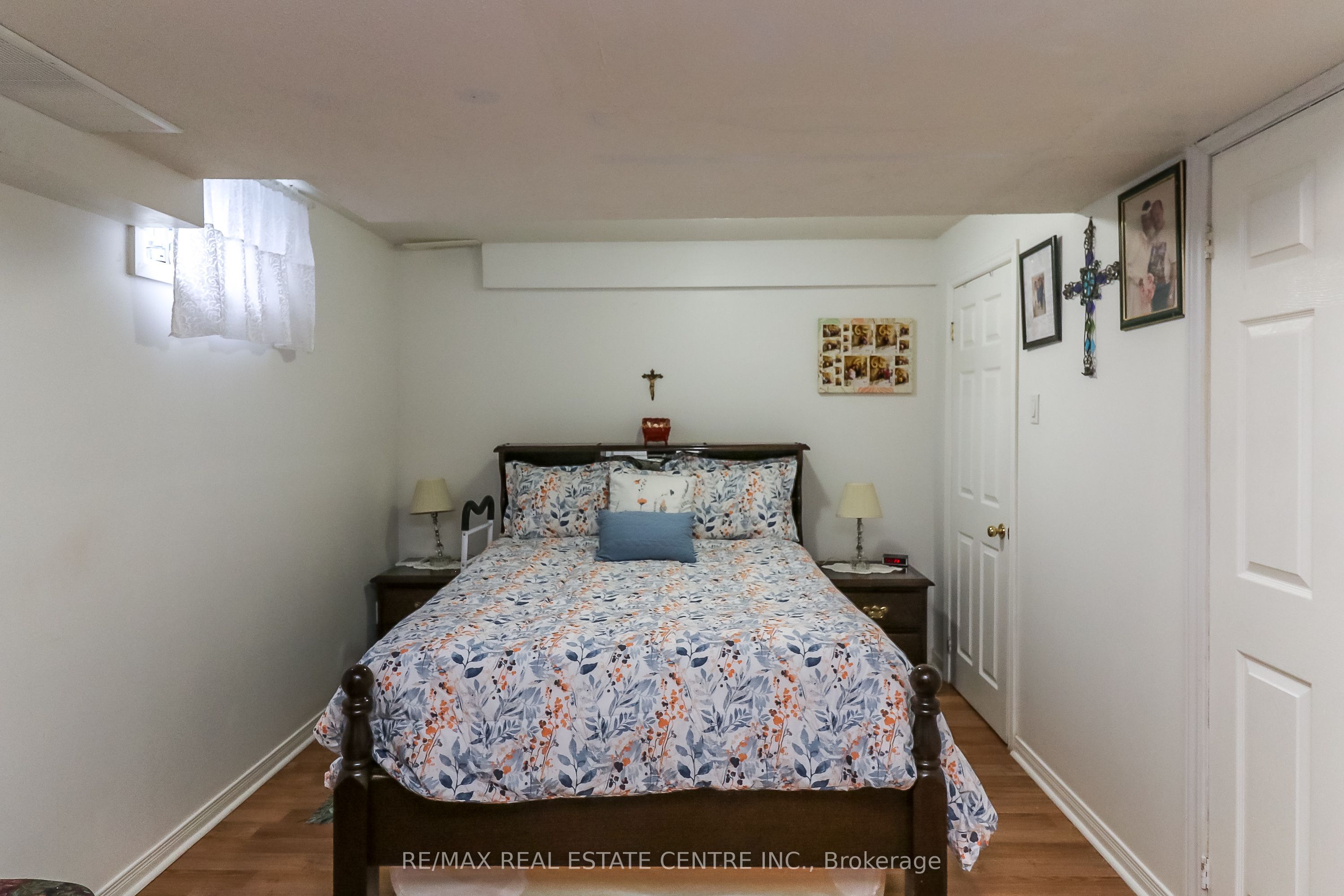 1 Sandringham Drive Property Photo 41