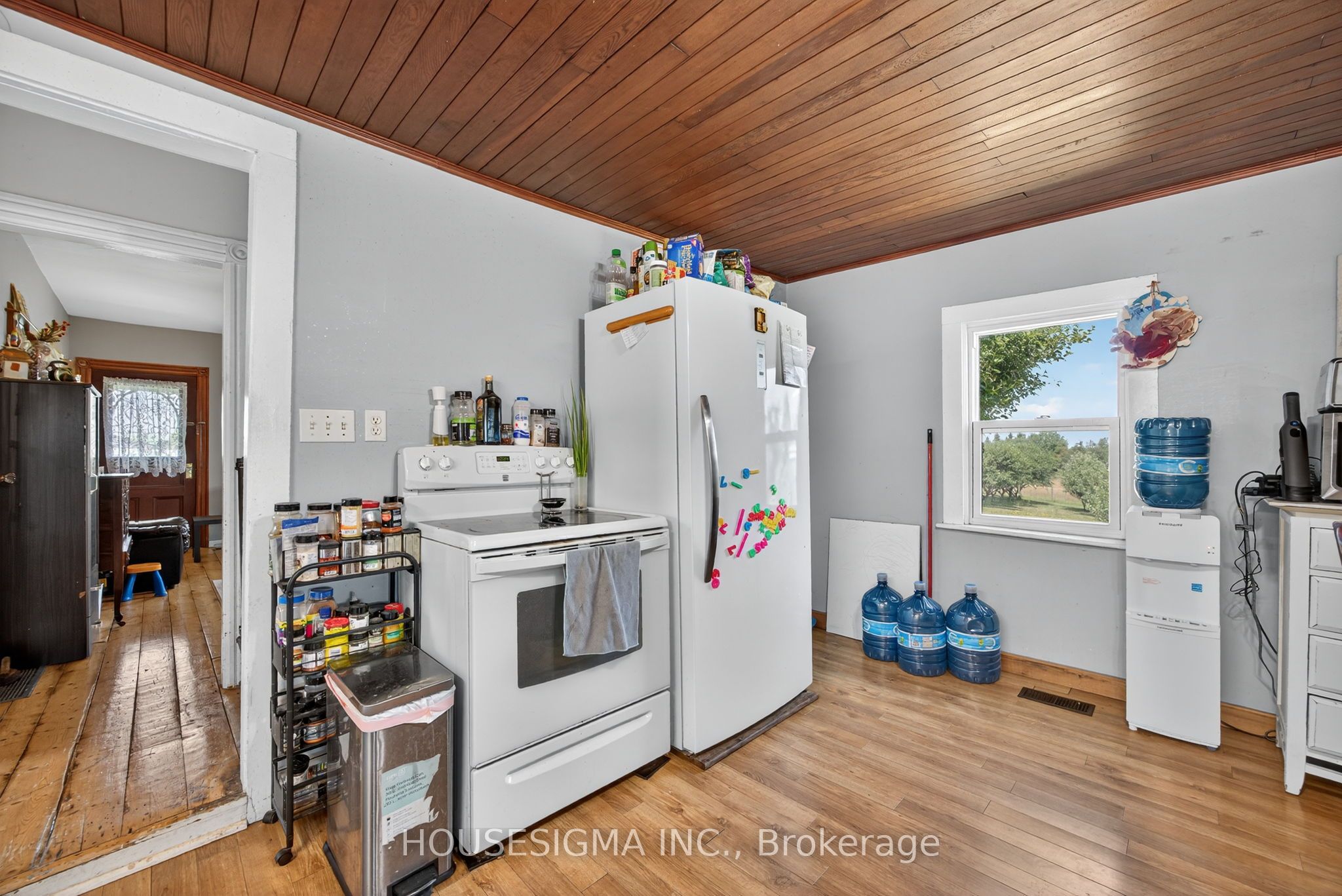 1617 42 County Road Property Photo 9