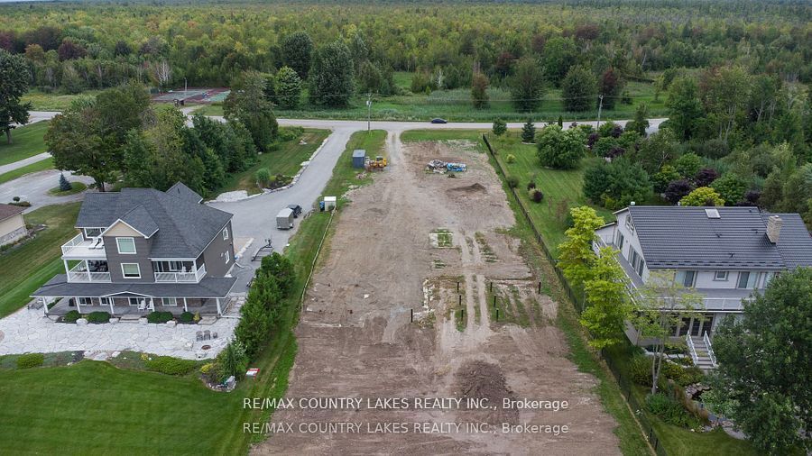 41 Paradise Boulevard Property Photo 1