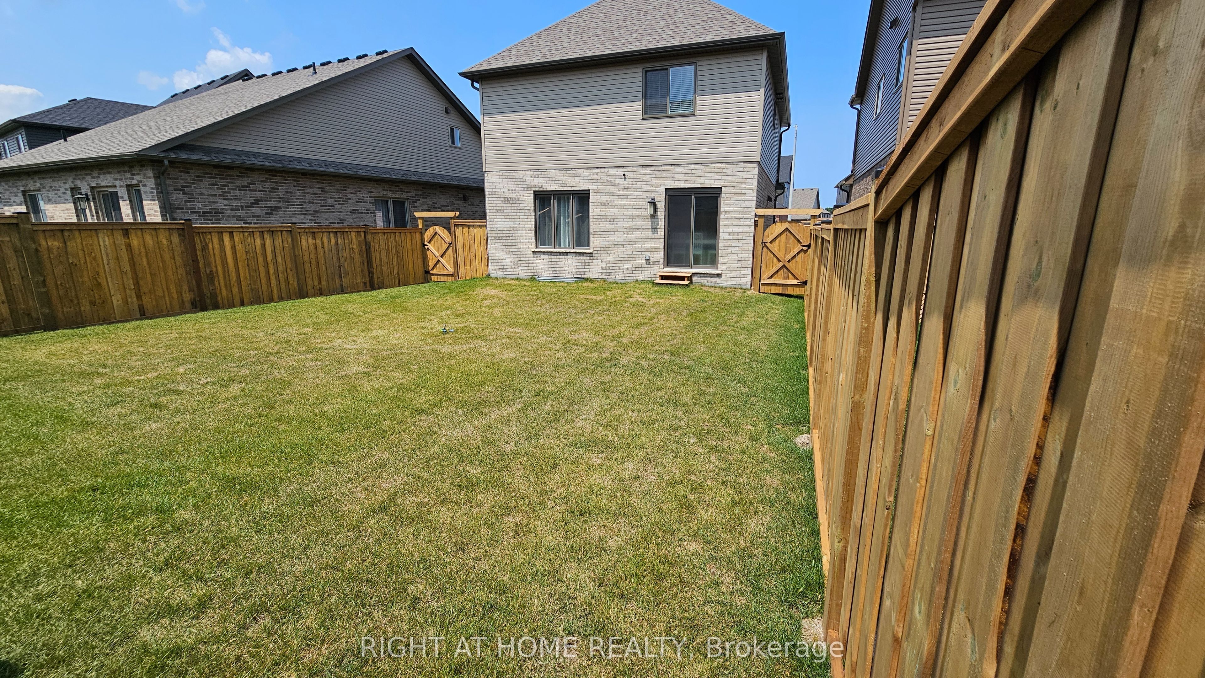 12 Mitchell Avenue Property Photo 4