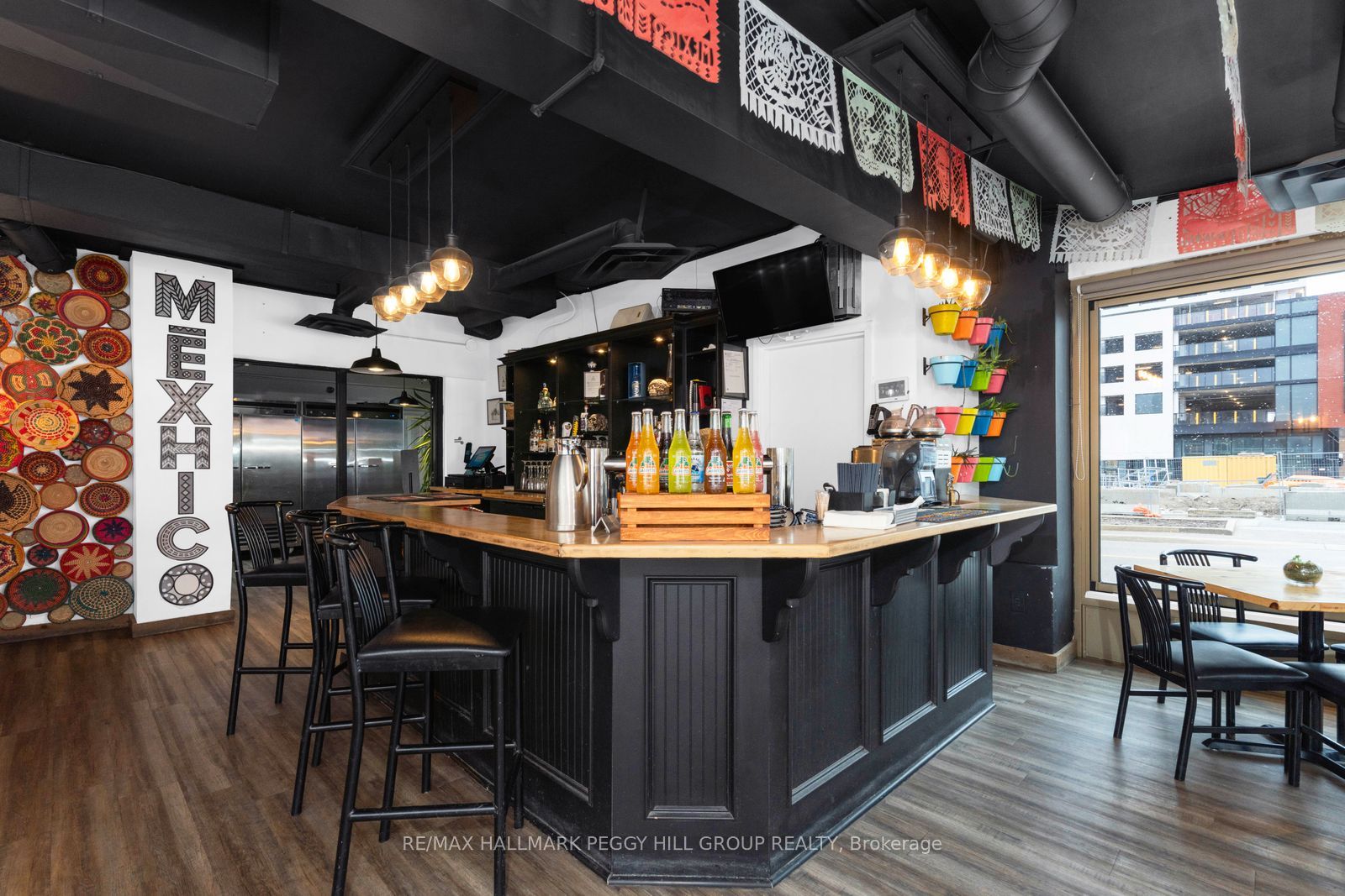 37 Dunlop Street W Mexhico Restaurant Property Photo 6