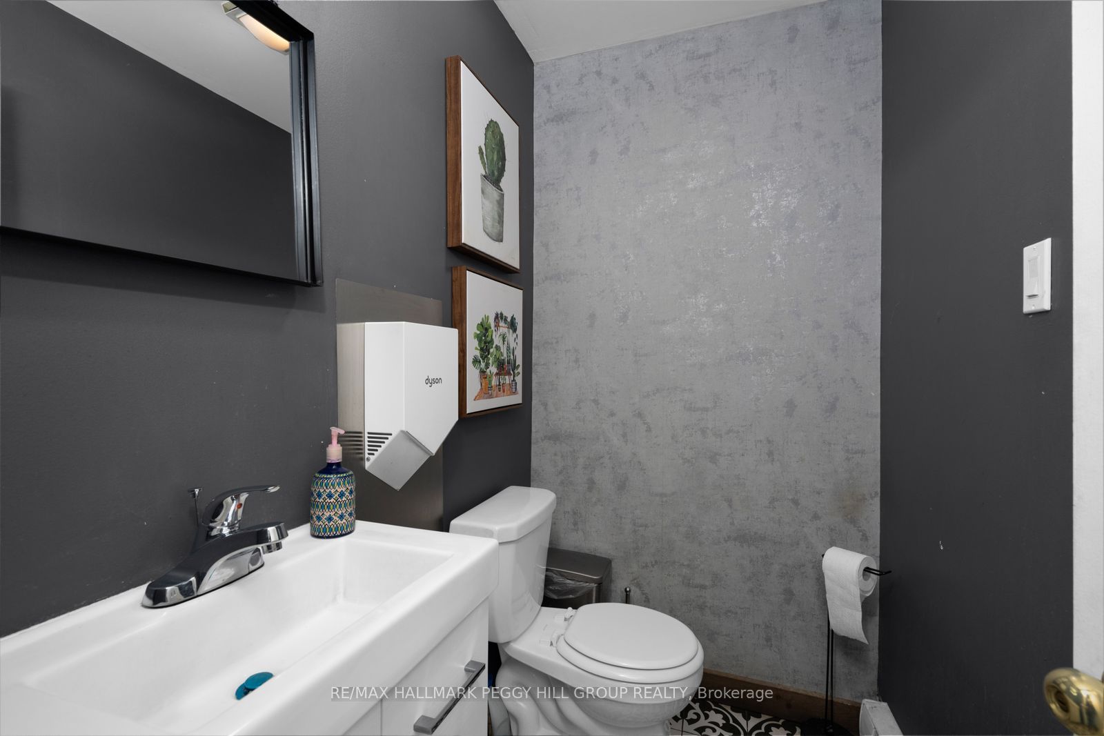 37 Dunlop Street W Mexhico Restaurant Property Photo 16