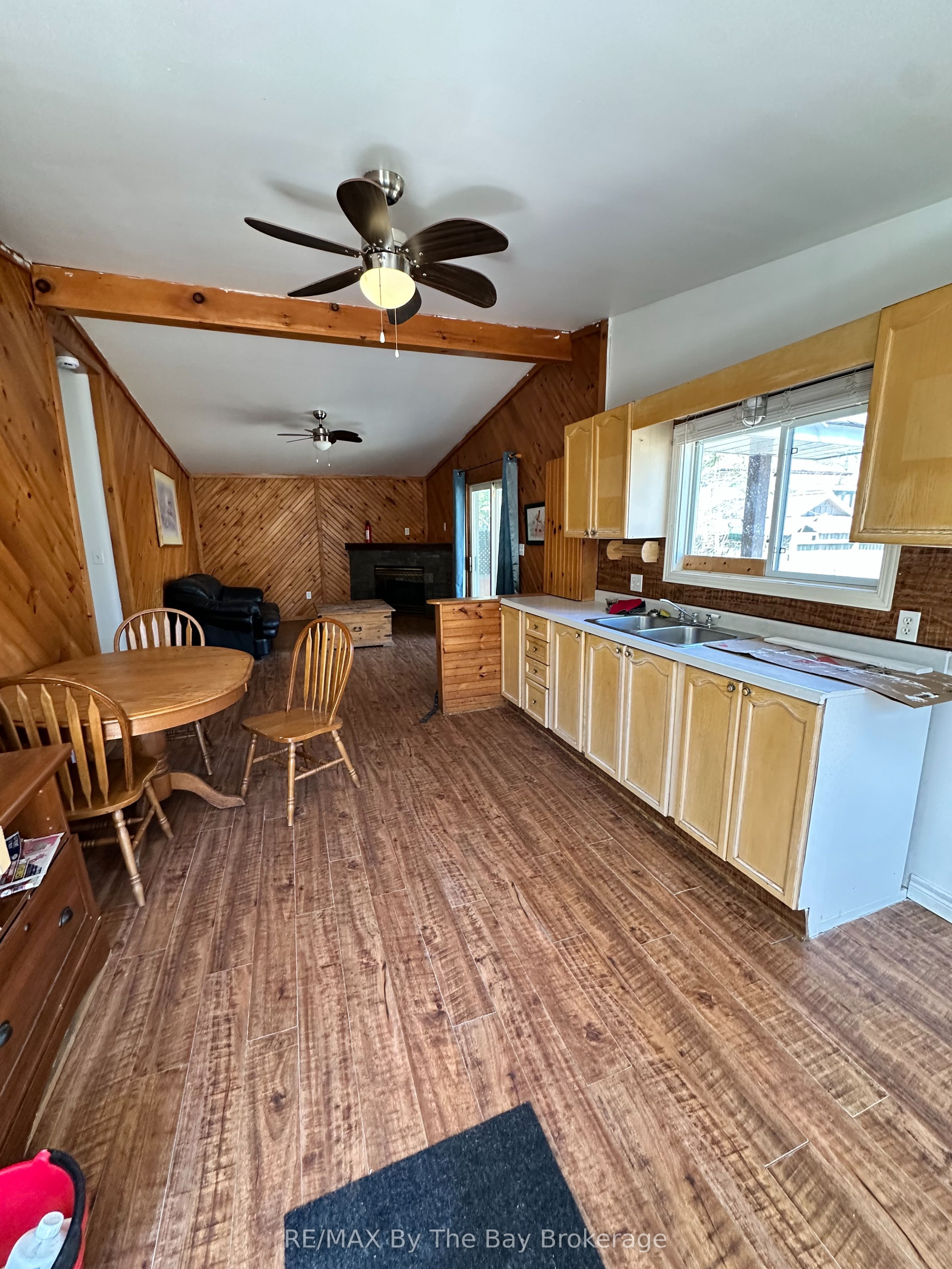 86 30th Street N Property Photo 8