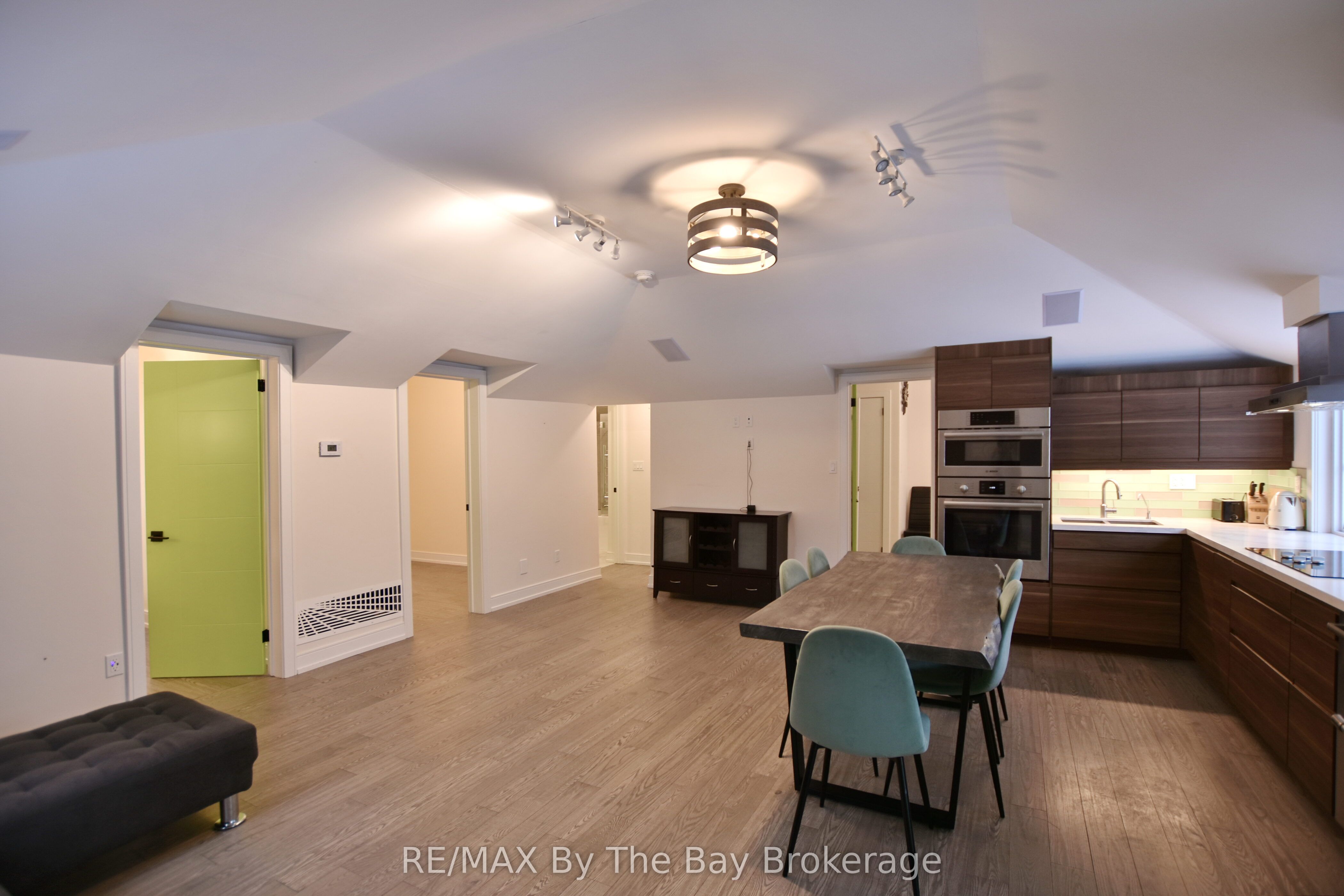 15 61st Street S Property Photo 7