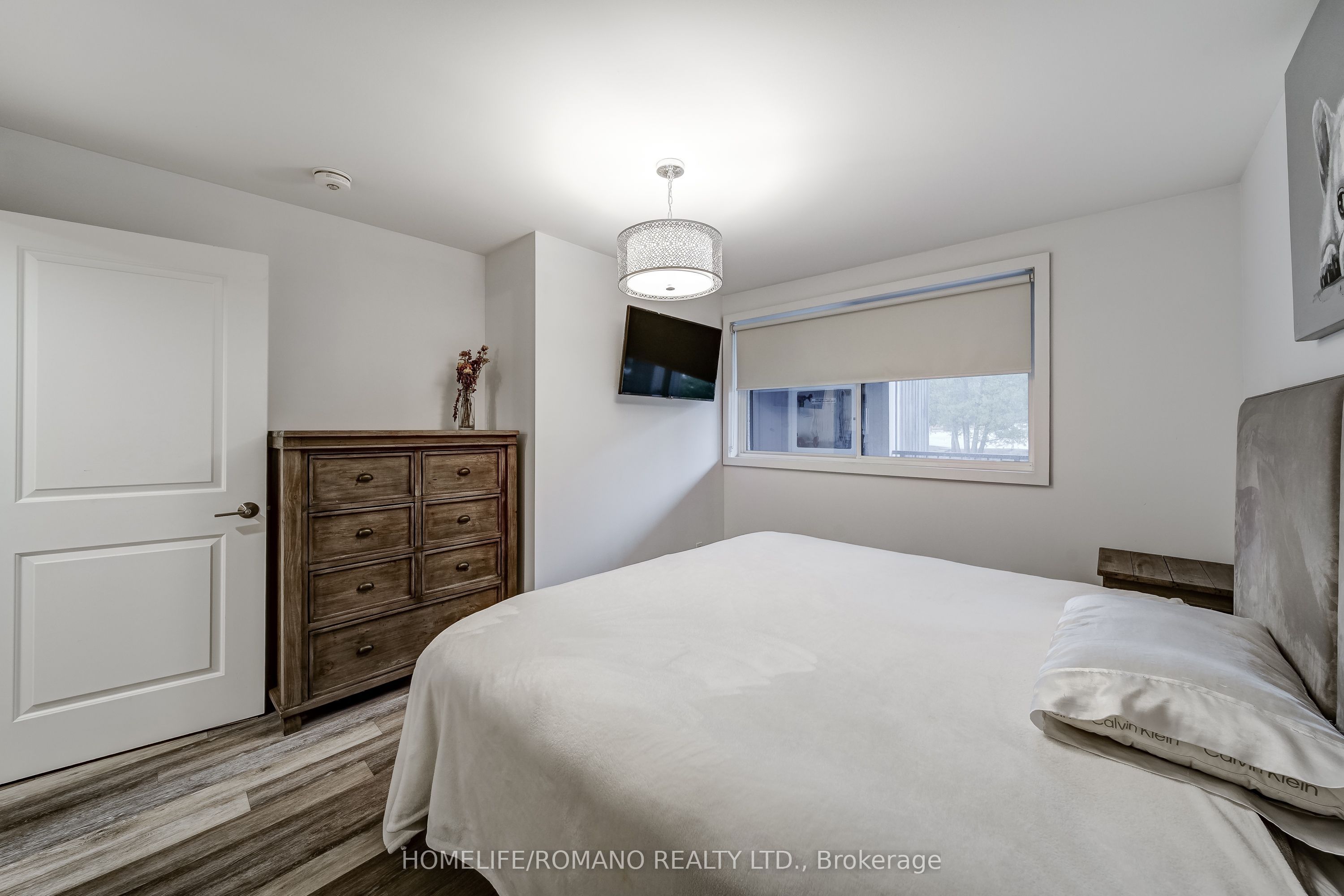 80 Horseshoe Boulevard 305 Property Photo 23