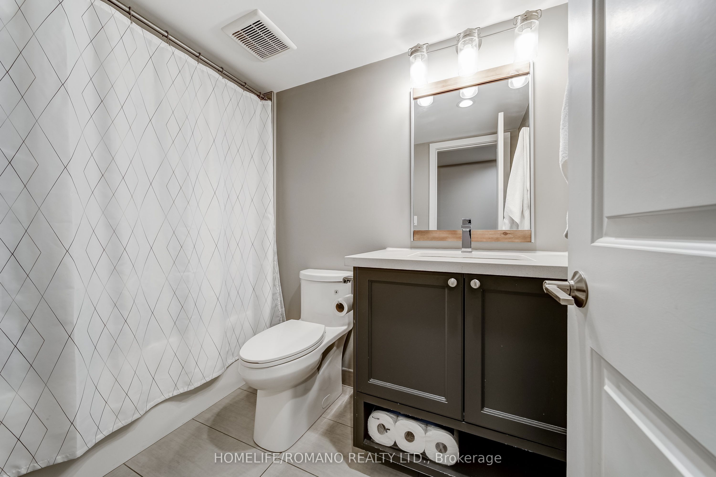 80 Horseshoe Boulevard 305 Property Photo 24