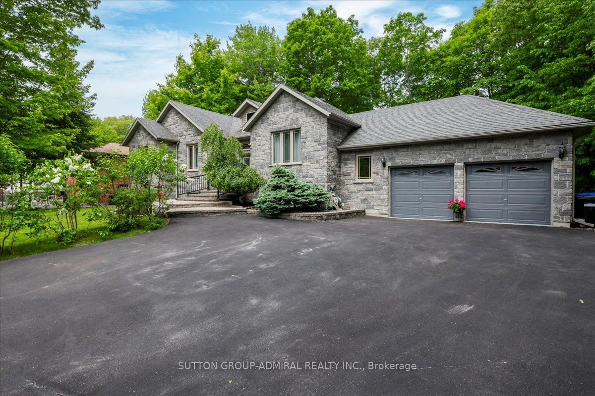79 Forest Circle Property Photo 2