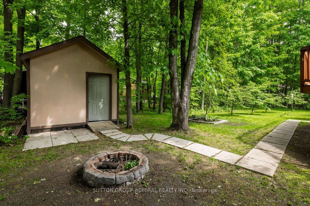 79 Forest Circle Property Photo 6