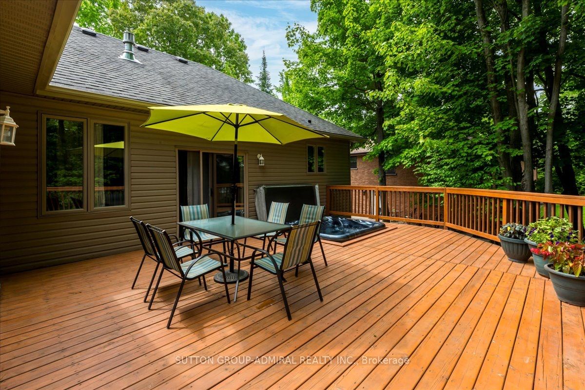 79 Forest Circle Property Photo 8