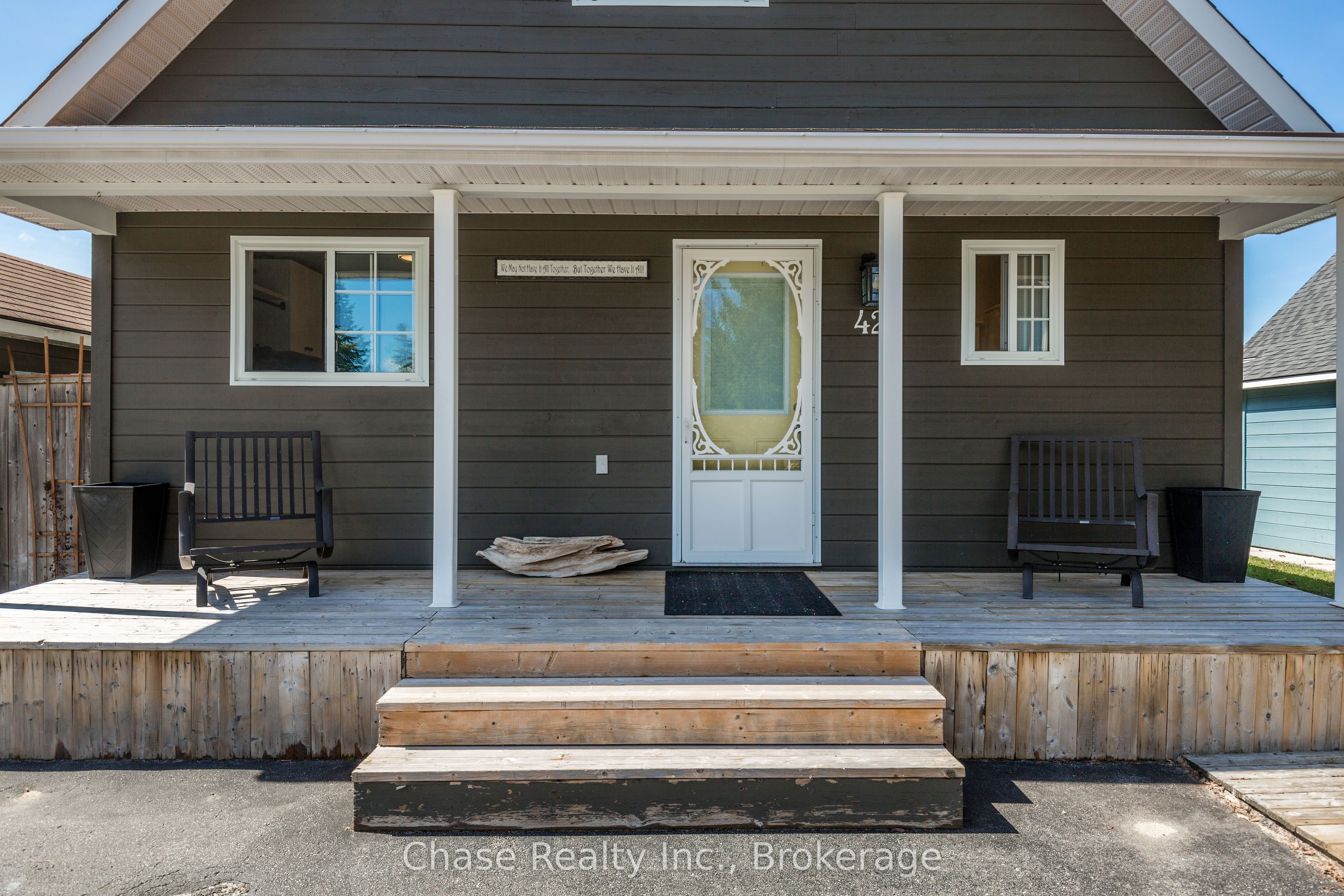 42 Madawaska Trail Property Photo 3
