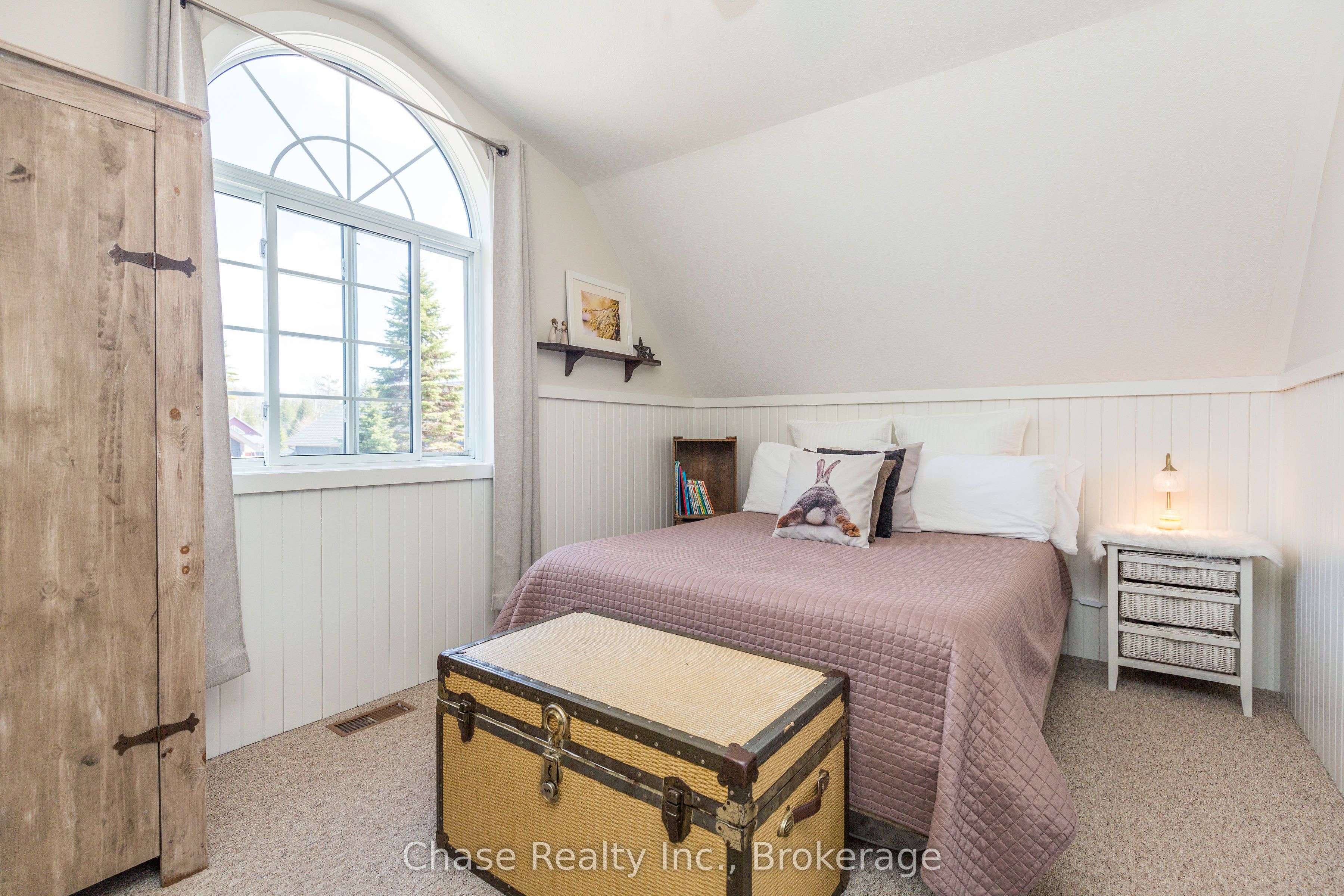 42 Madawaska Trail Property Photo 23