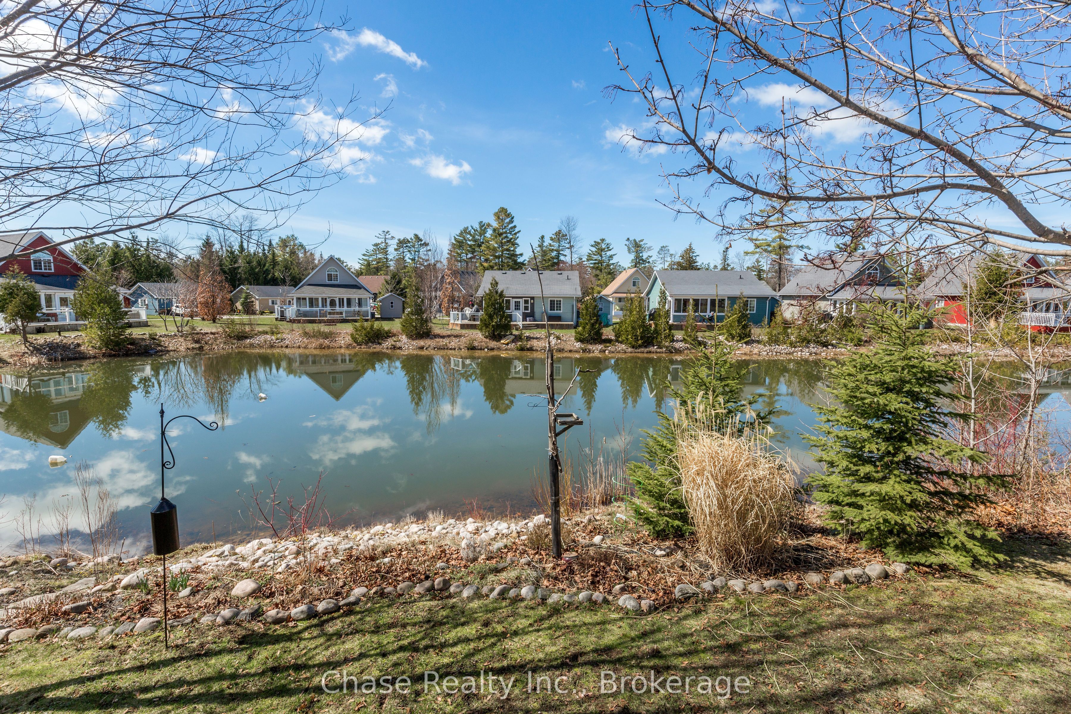 42 Madawaska Trail Property Photo 27