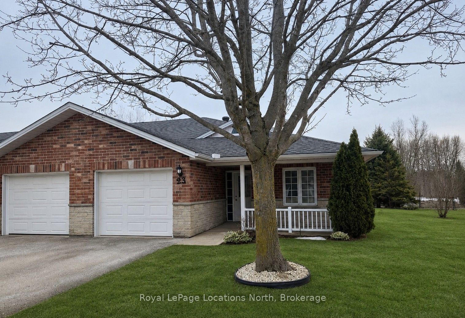 275 Huron Street 23 Property Photo 2