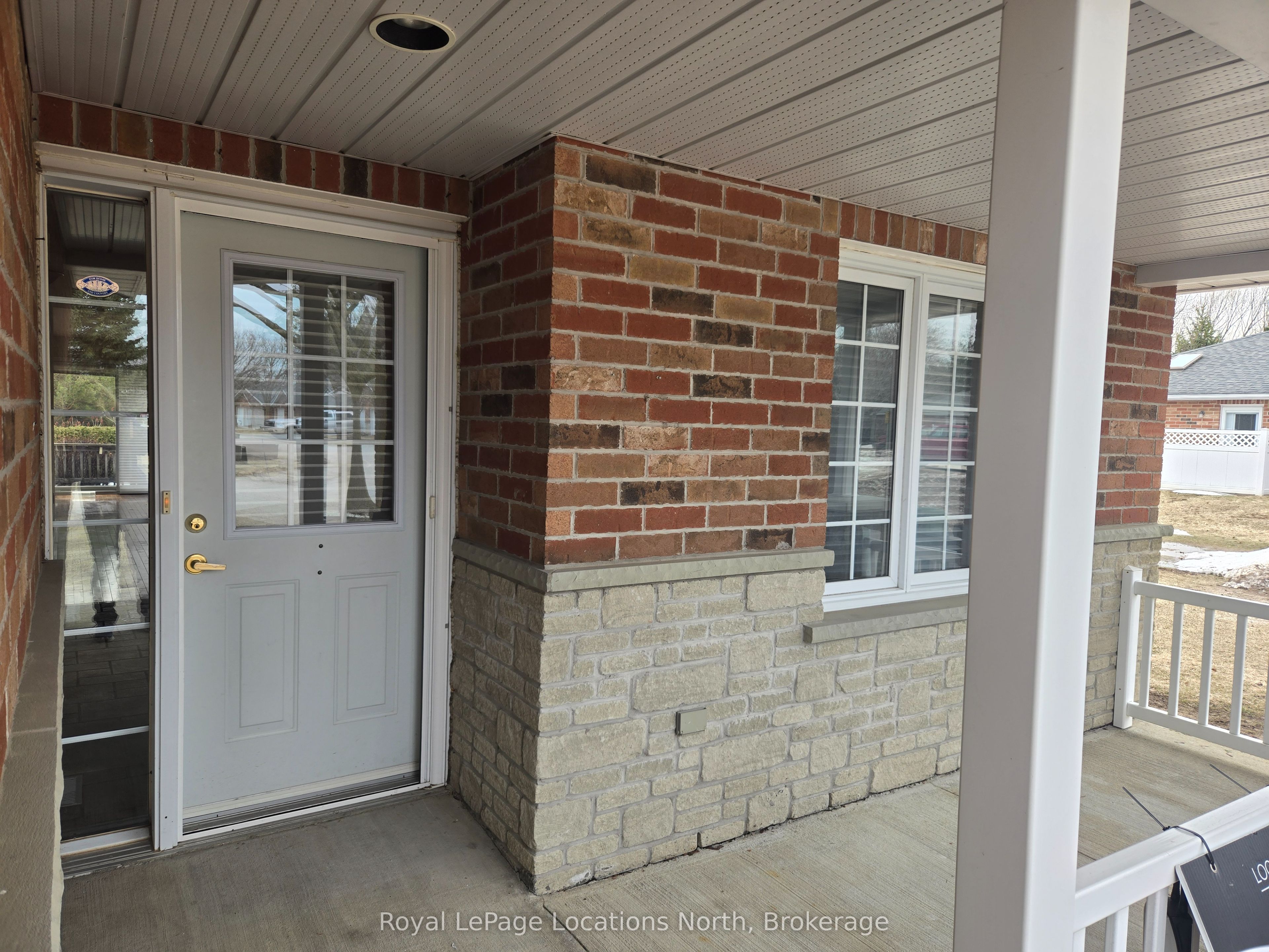 275 Huron Street 23 Property Photo 3