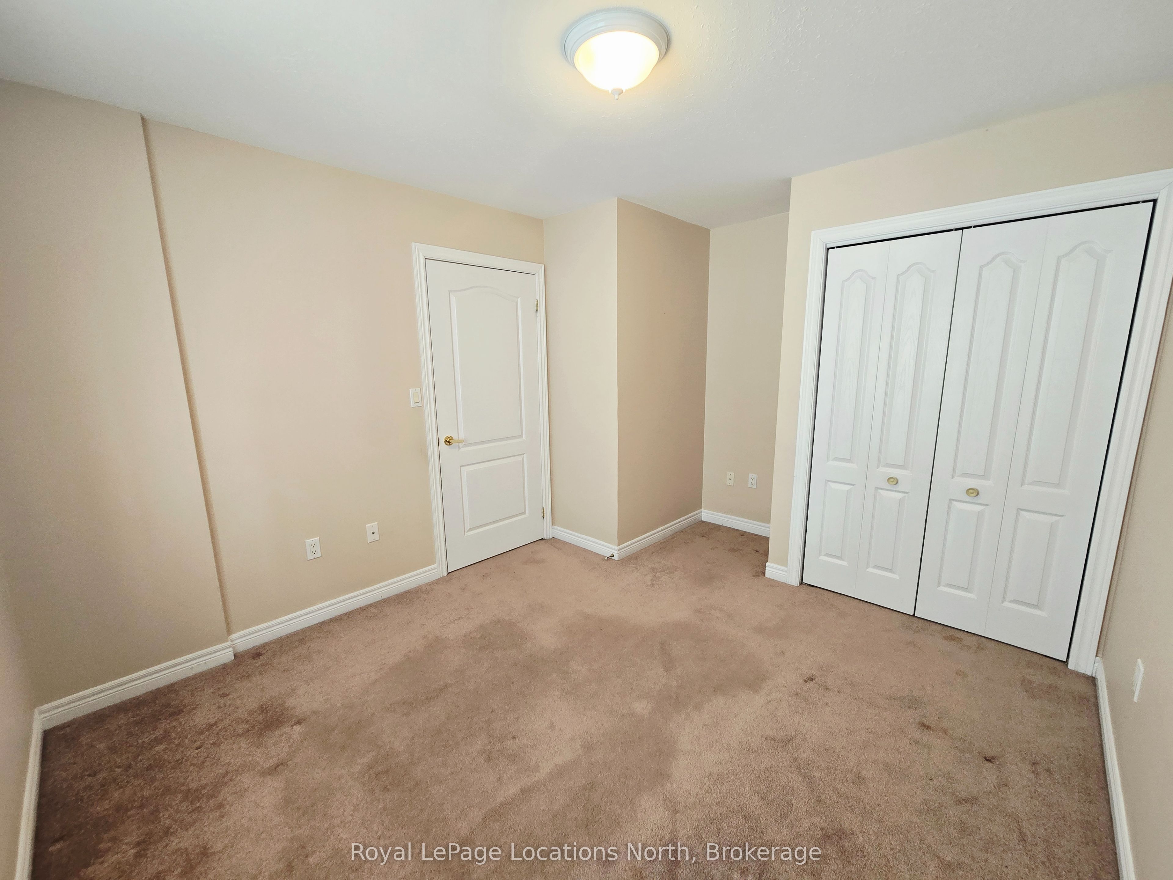 275 Huron Street 23 Property Photo 21