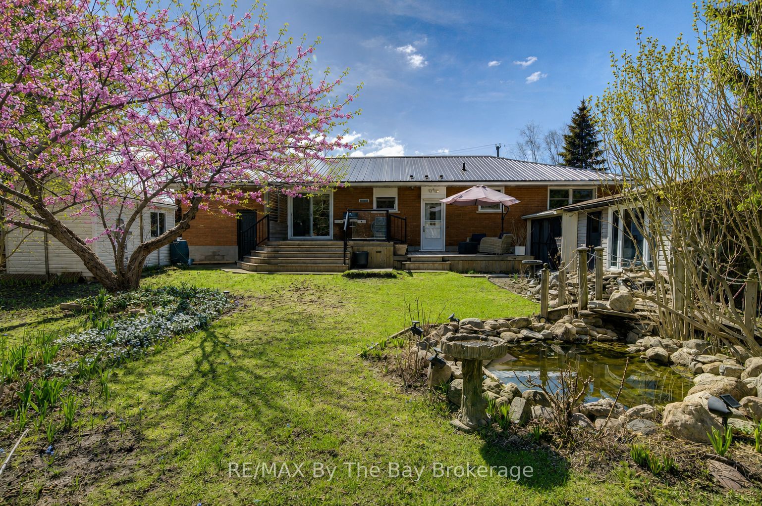 31 Saunders Street Property Photo 1