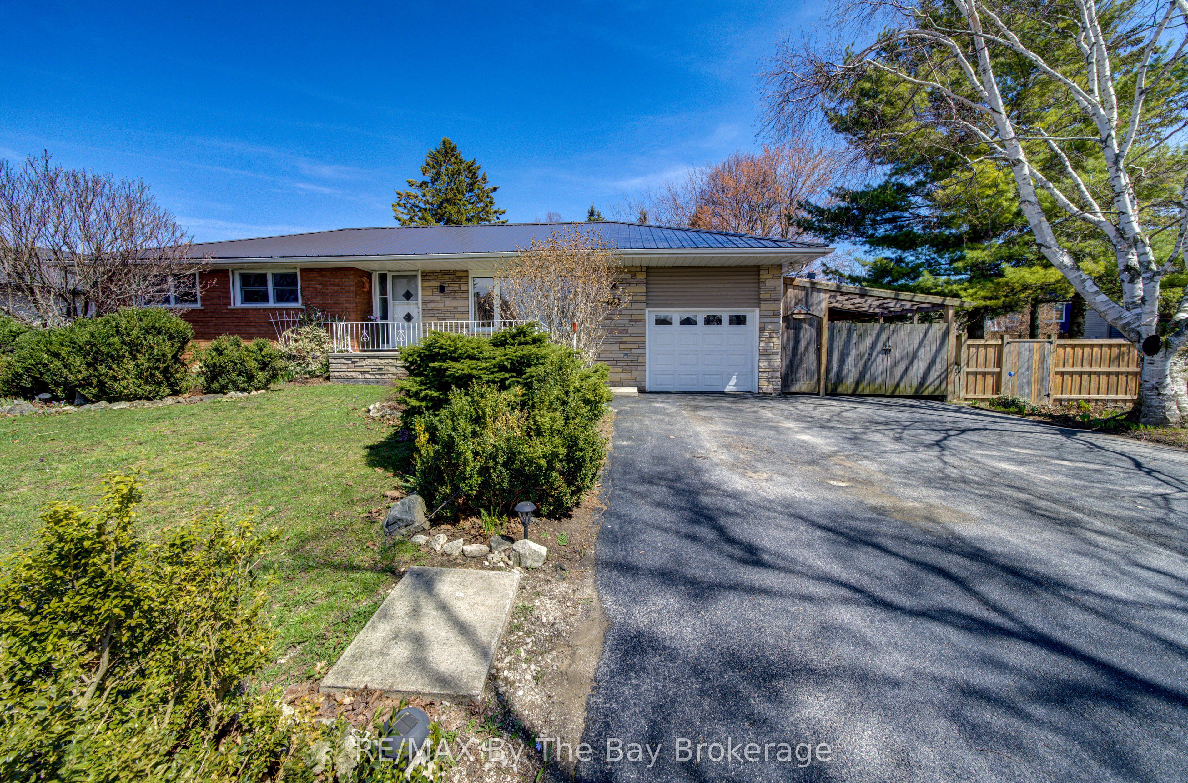 31 Saunders Street Property Photo 6