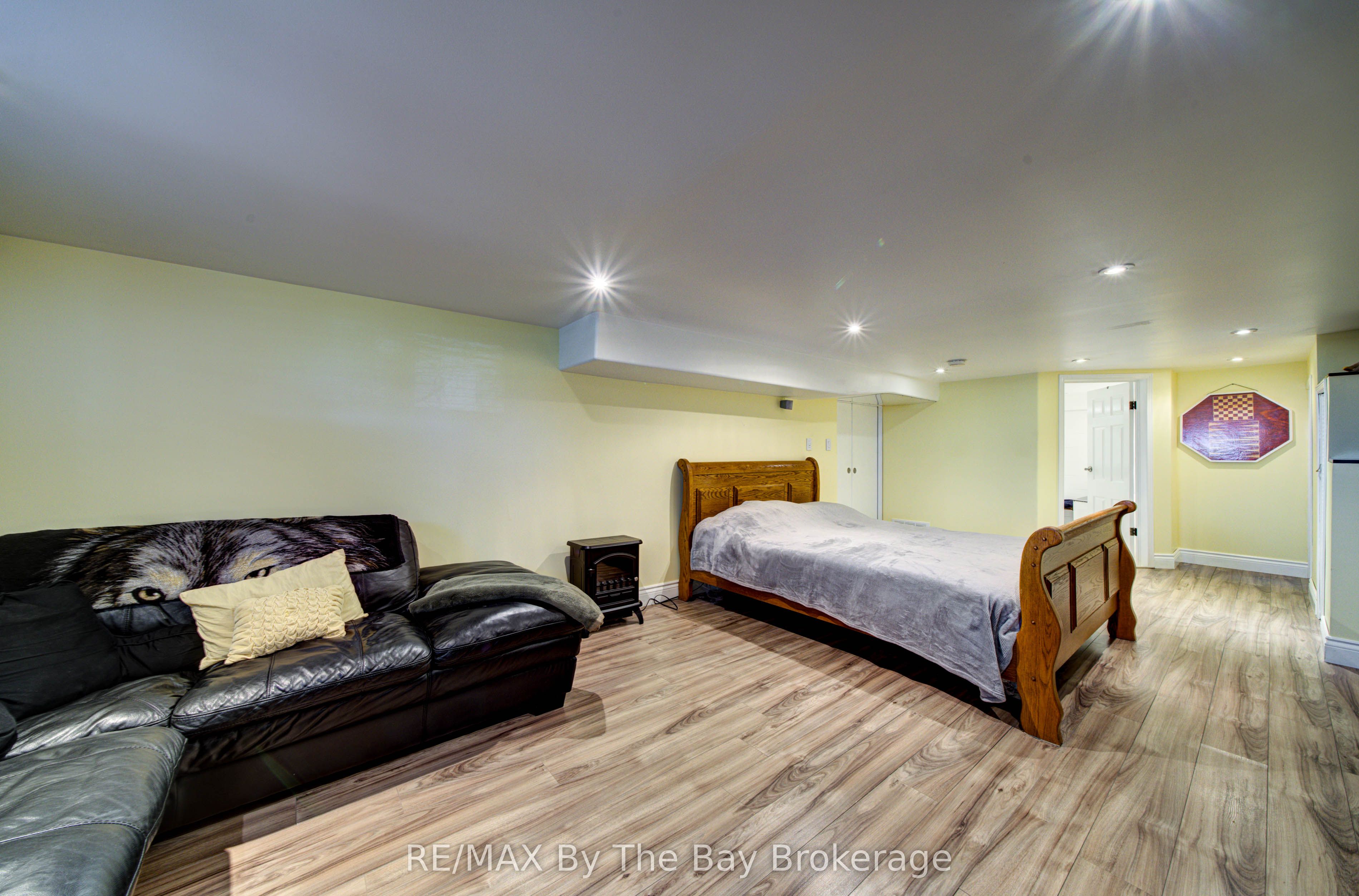 31 Saunders Street Property Photo 31