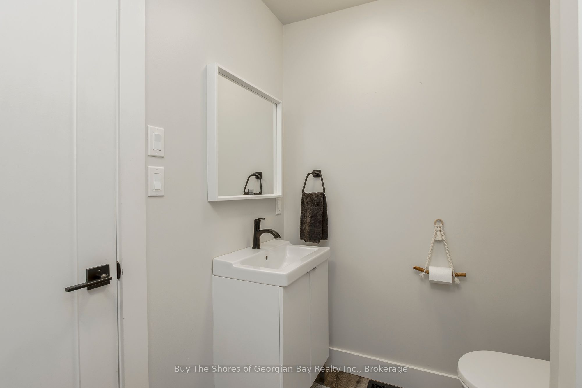 17 Wilcox Road Property Photo 18