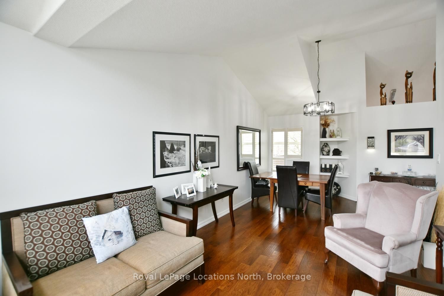61 Barker Boulevard Property Photo 8
