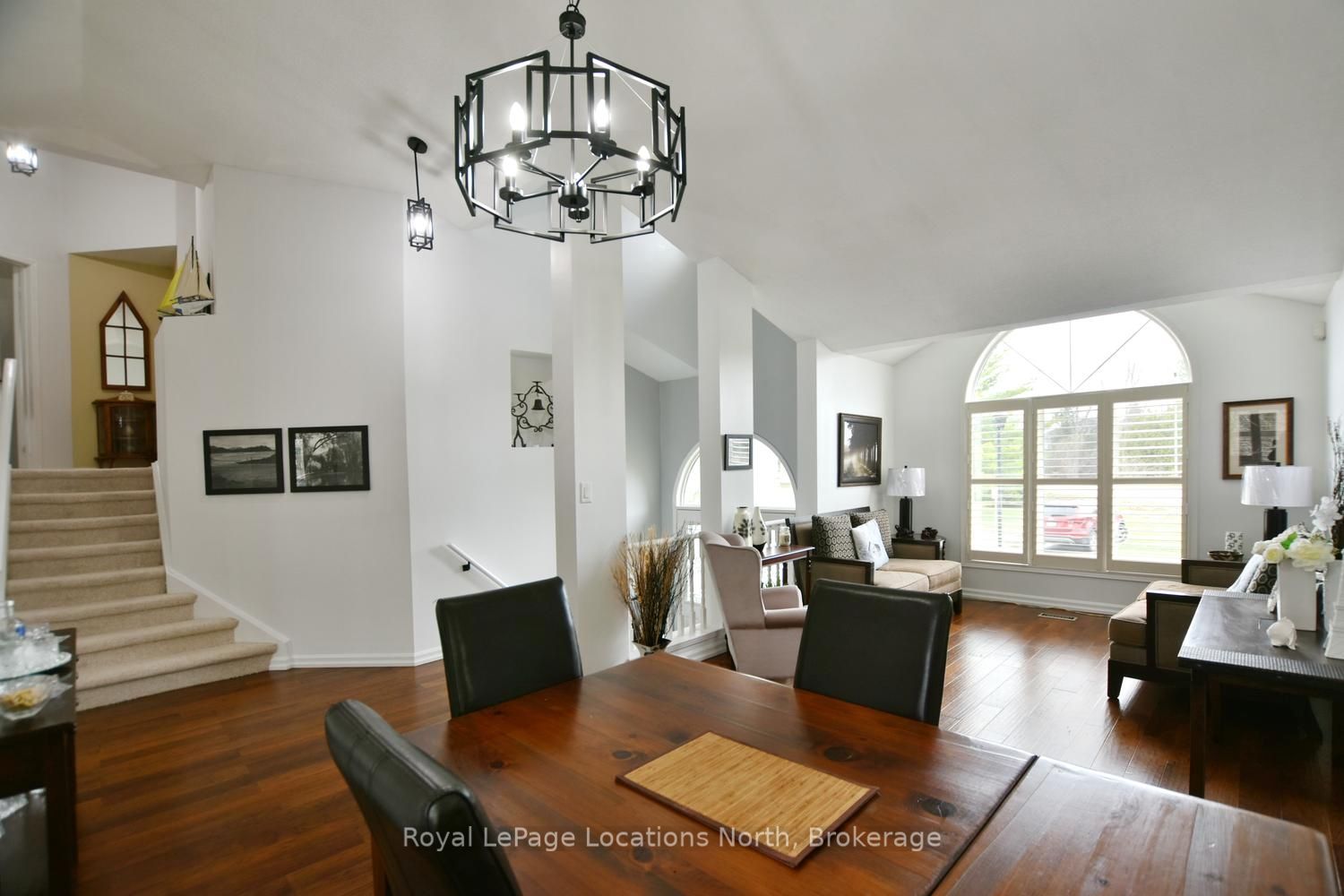 61 Barker Boulevard Property Photo 9