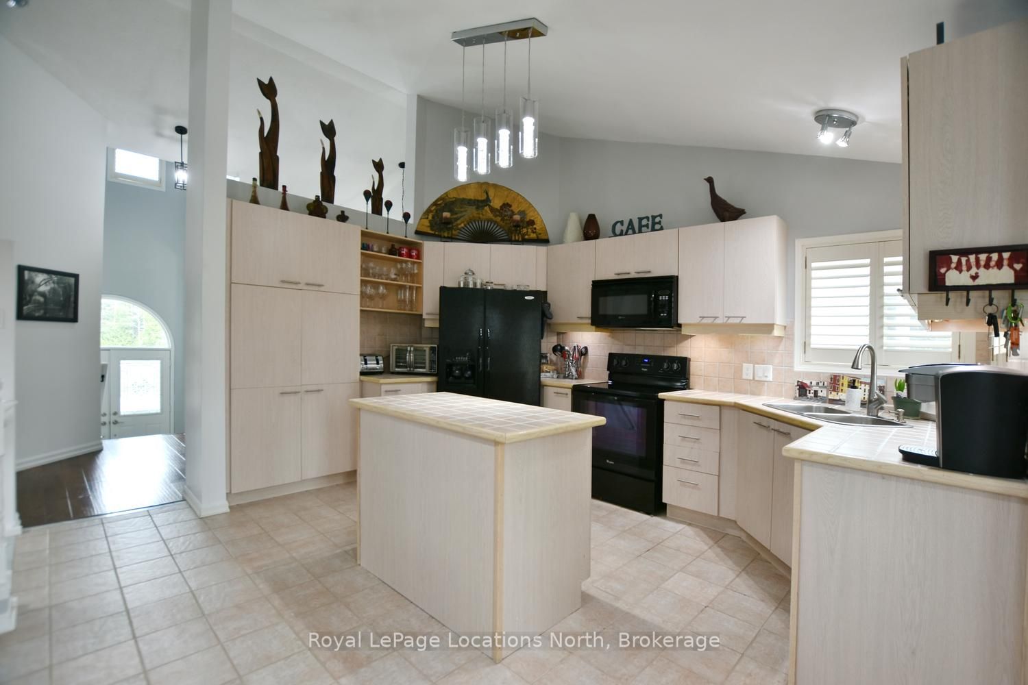 61 Barker Boulevard Property Photo 14