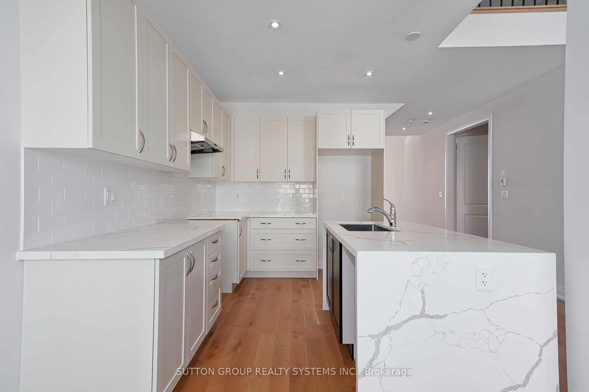 11 Sun Valley Avenue Property Photo 8