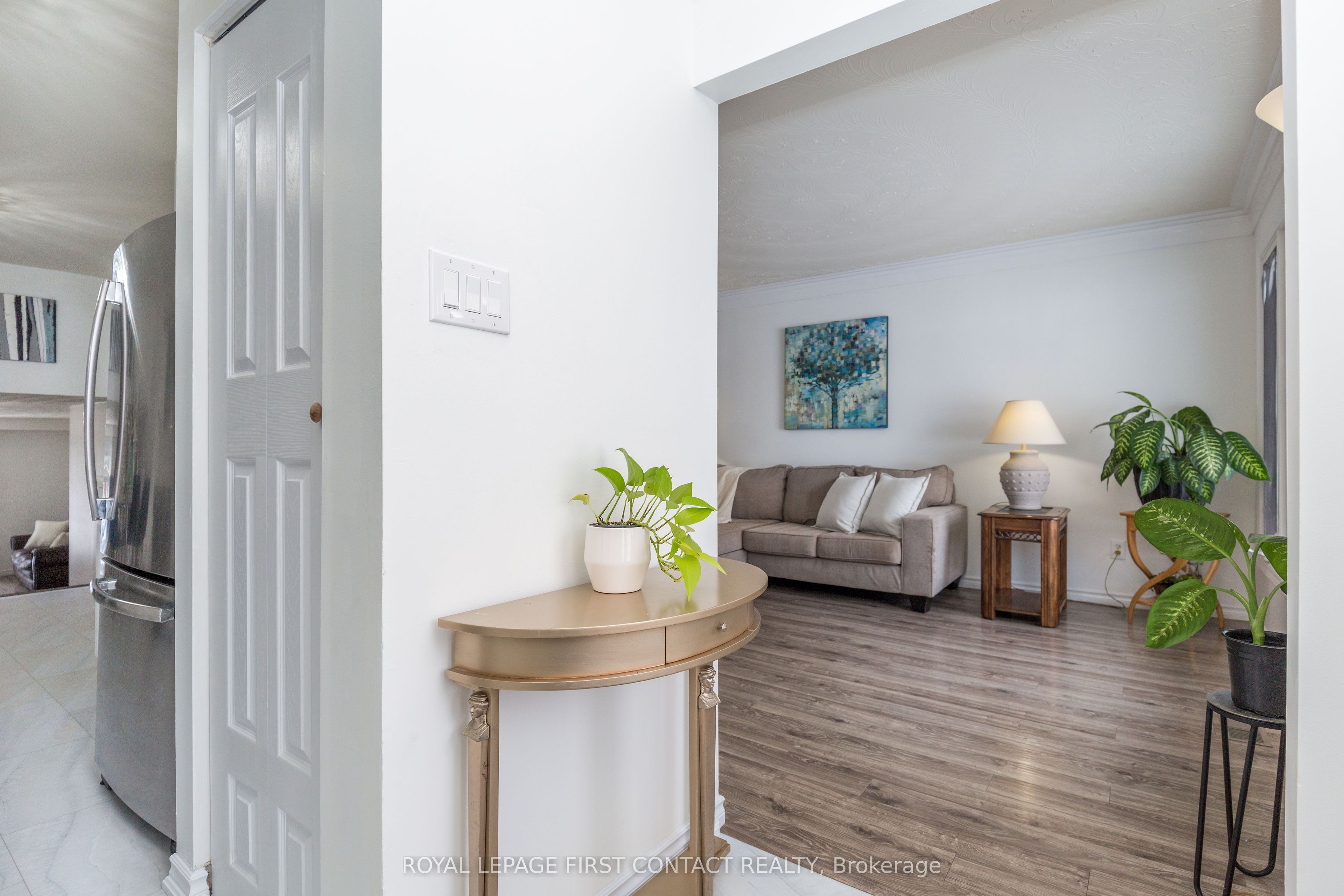 3 Oren Boulevard Property Photo 4